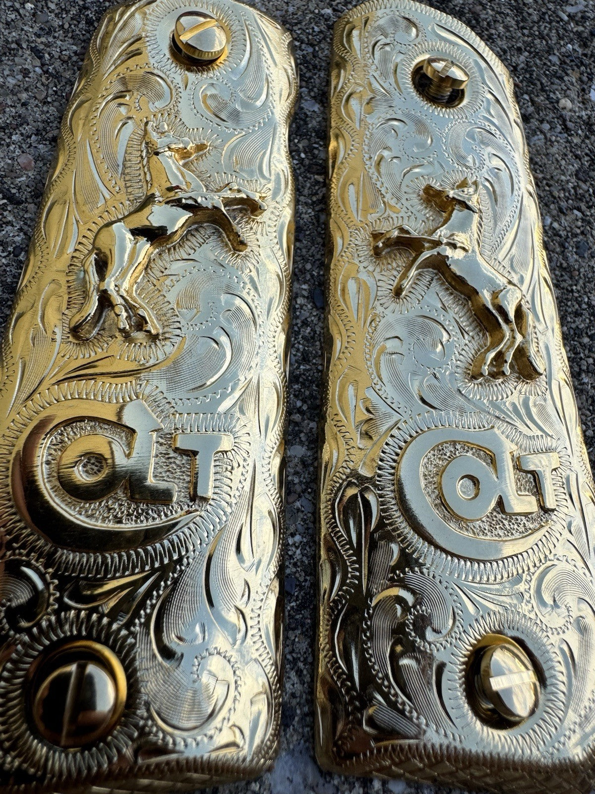 1911 45 38 Super Full Size Colt Horse Gold Gun Pistol Grip Cachas & 24K Screws