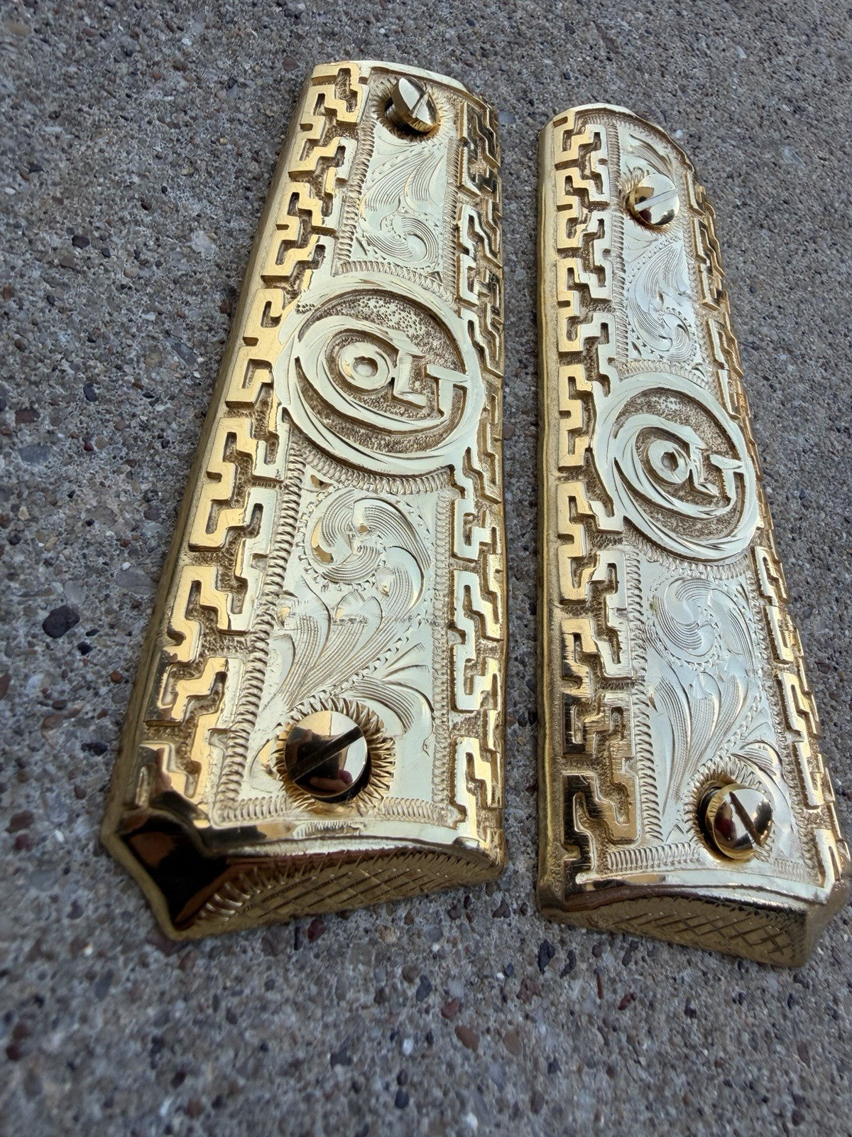 1911 45 38 Super Full Size Colt Gold Gun Pistol Grip Cachas & 24K Screws
