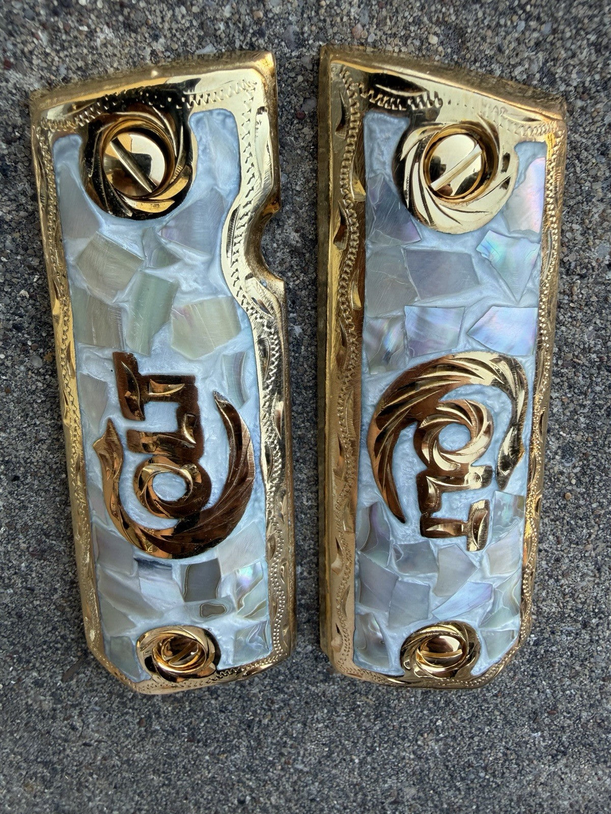 1911 45 38 Super Full Size Colt Gold Gun Pistol Grip Cachas & 24K Screws