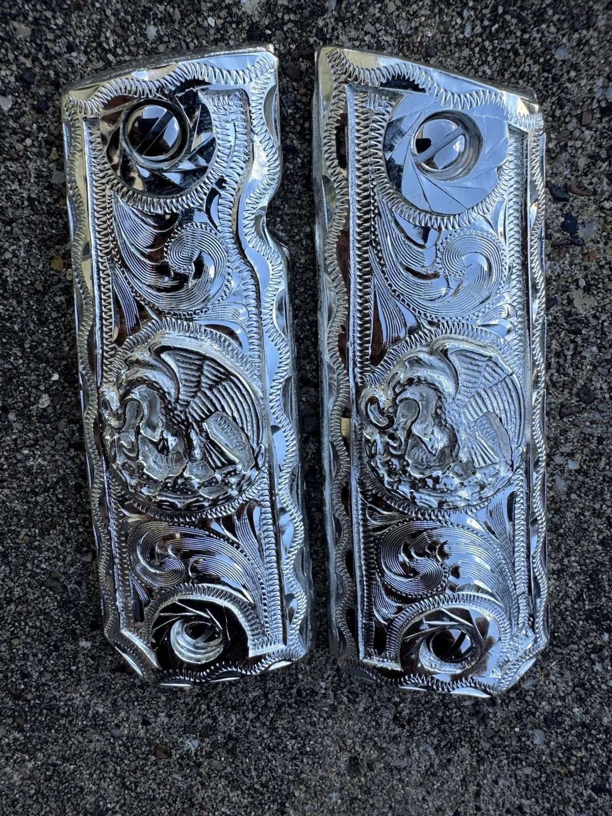 1911 45 38 Super Full Size Mexican Eagle Gun Pistol Grip Cachas & Polished Screw