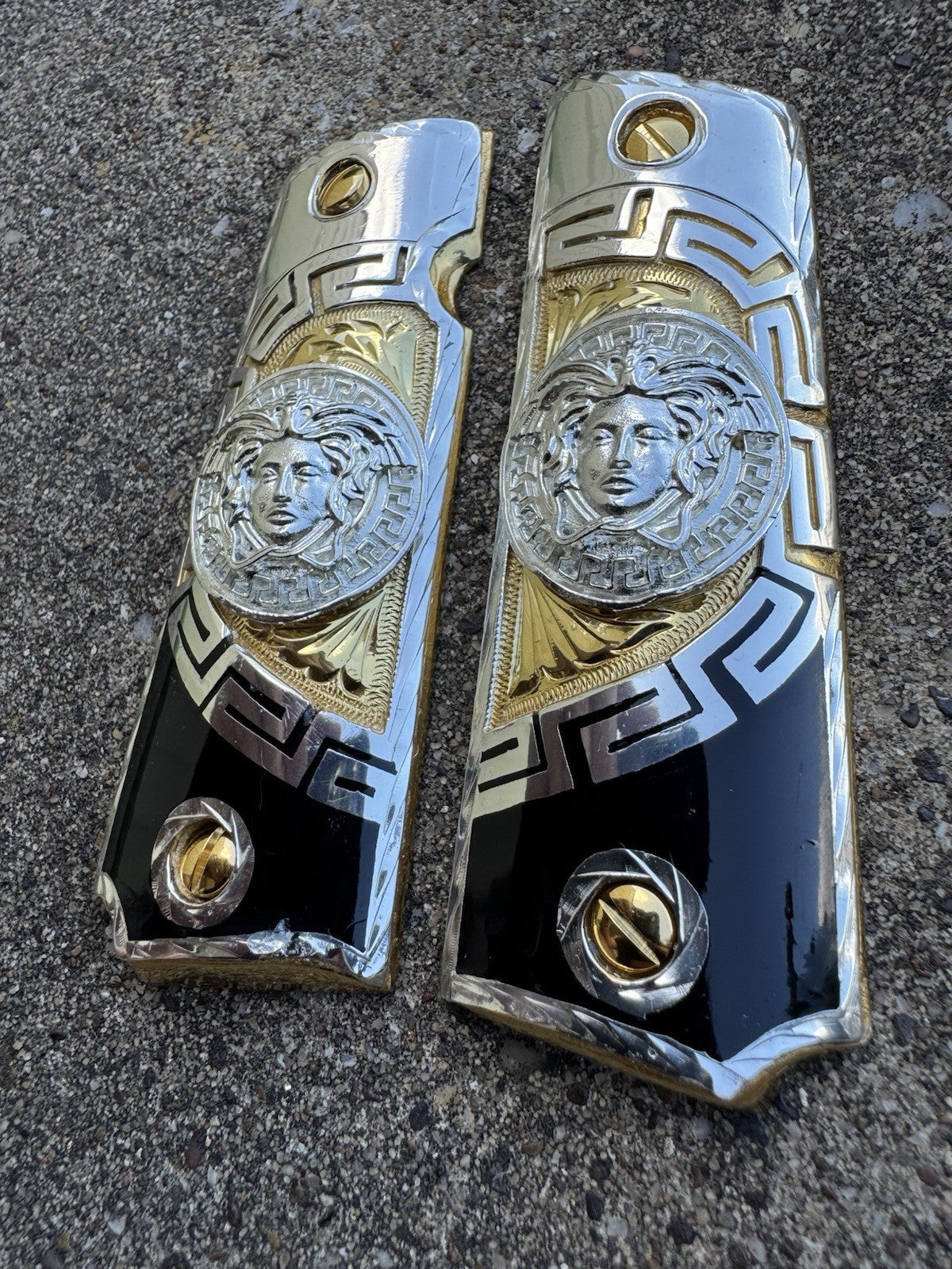 1911 45 38 Super Full Size Versace Gold Gun Pistol Grip Cachas & 24K Screws