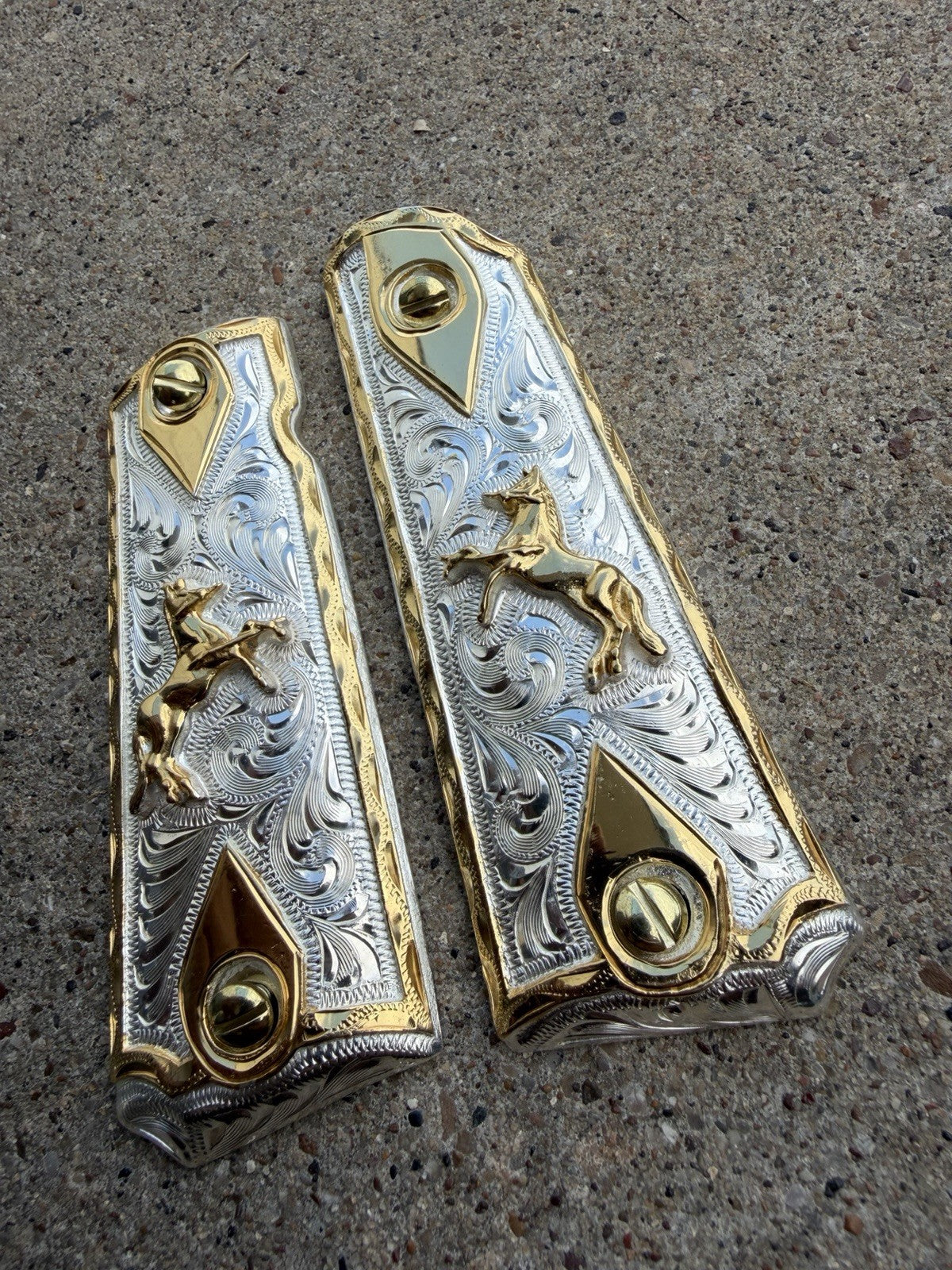 1911 45 38 Super Full Size Horse Gold Gun Pistol Grip Cachas & 24K Screws
