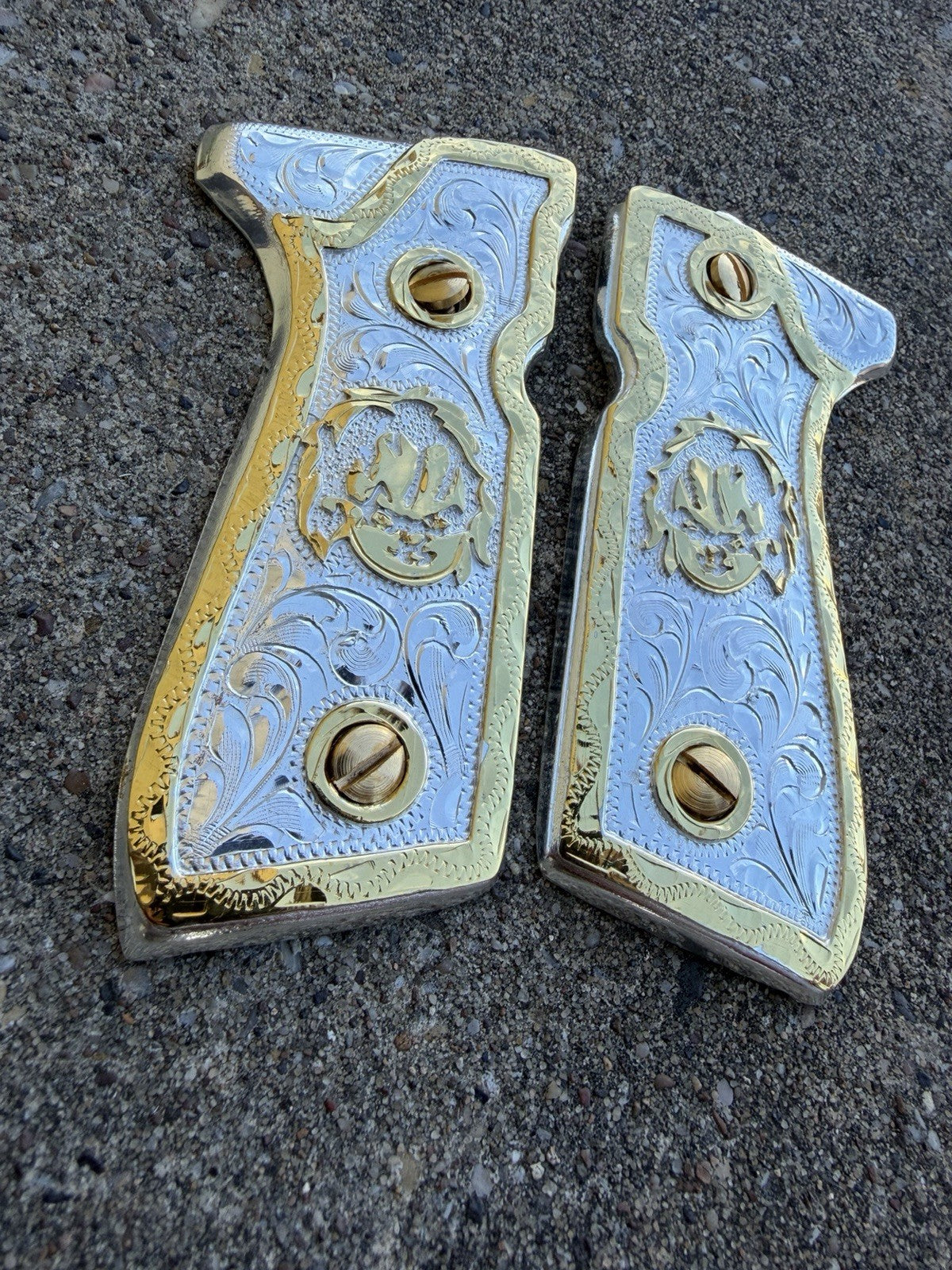 Beretta 92FS Cachas Chucky Gold Plated Pistol Custom Grips & Gold Screws
