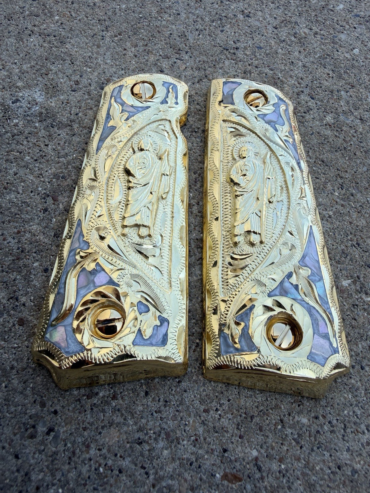 1911 45 38 Super Full Size San Judas Gold Gun Pistol Grip Cachas & 24K Screws