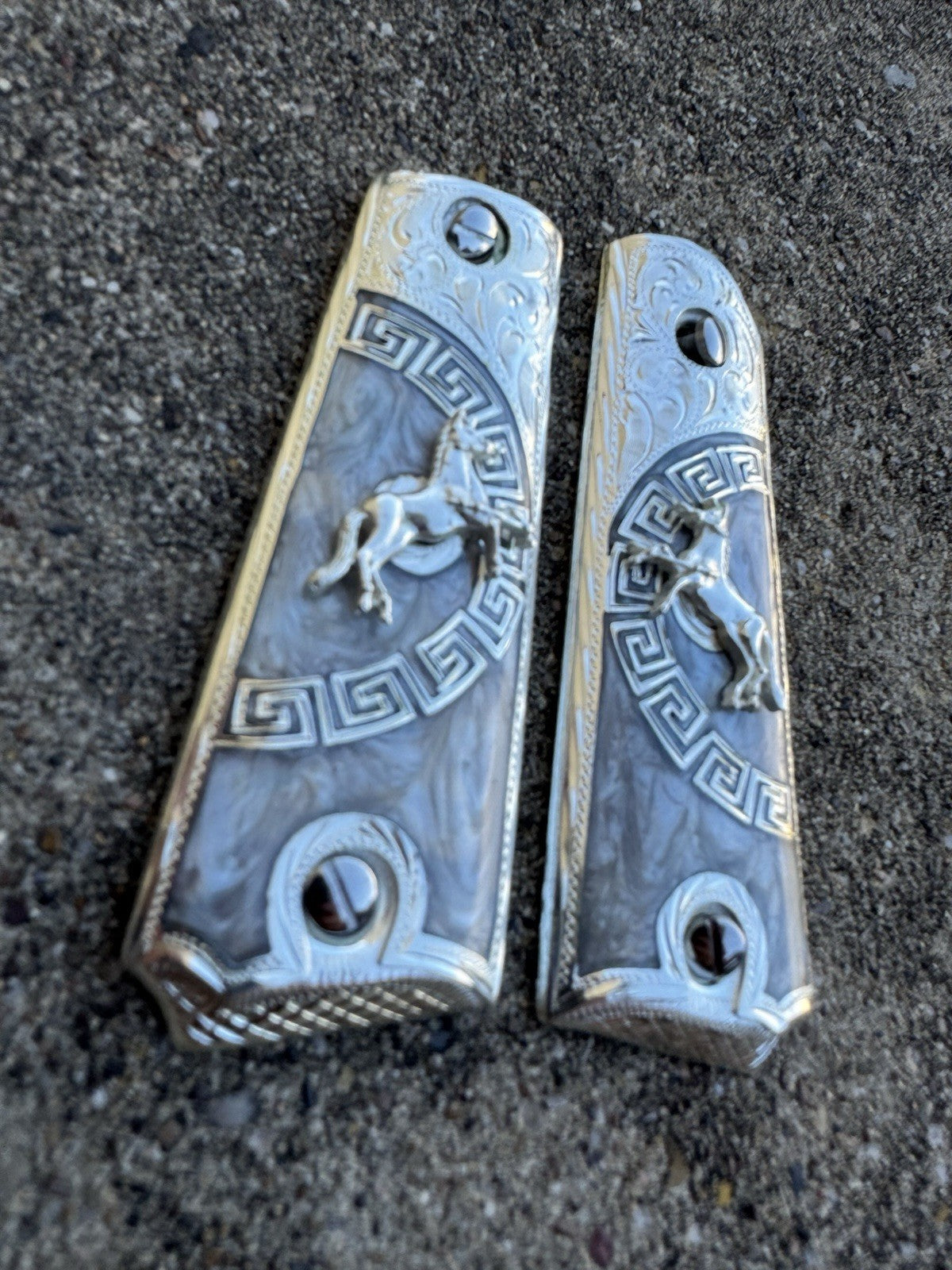 1911 45 38 Super Full Size Colt Horse Gun Pistol Grip Cachas & Polished Screws