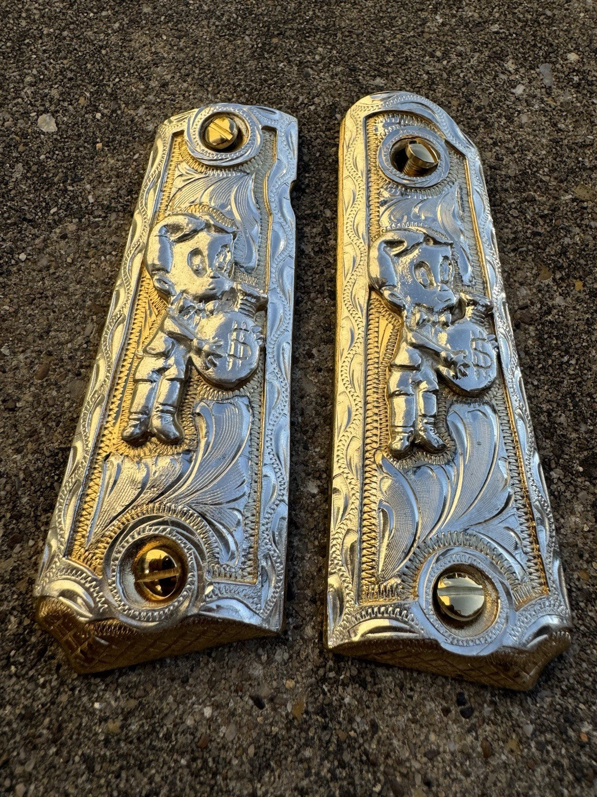 1911 45 38 Super Full Size Richie Rich Gold Gun Pistol Grip Cachas & 24K Screws