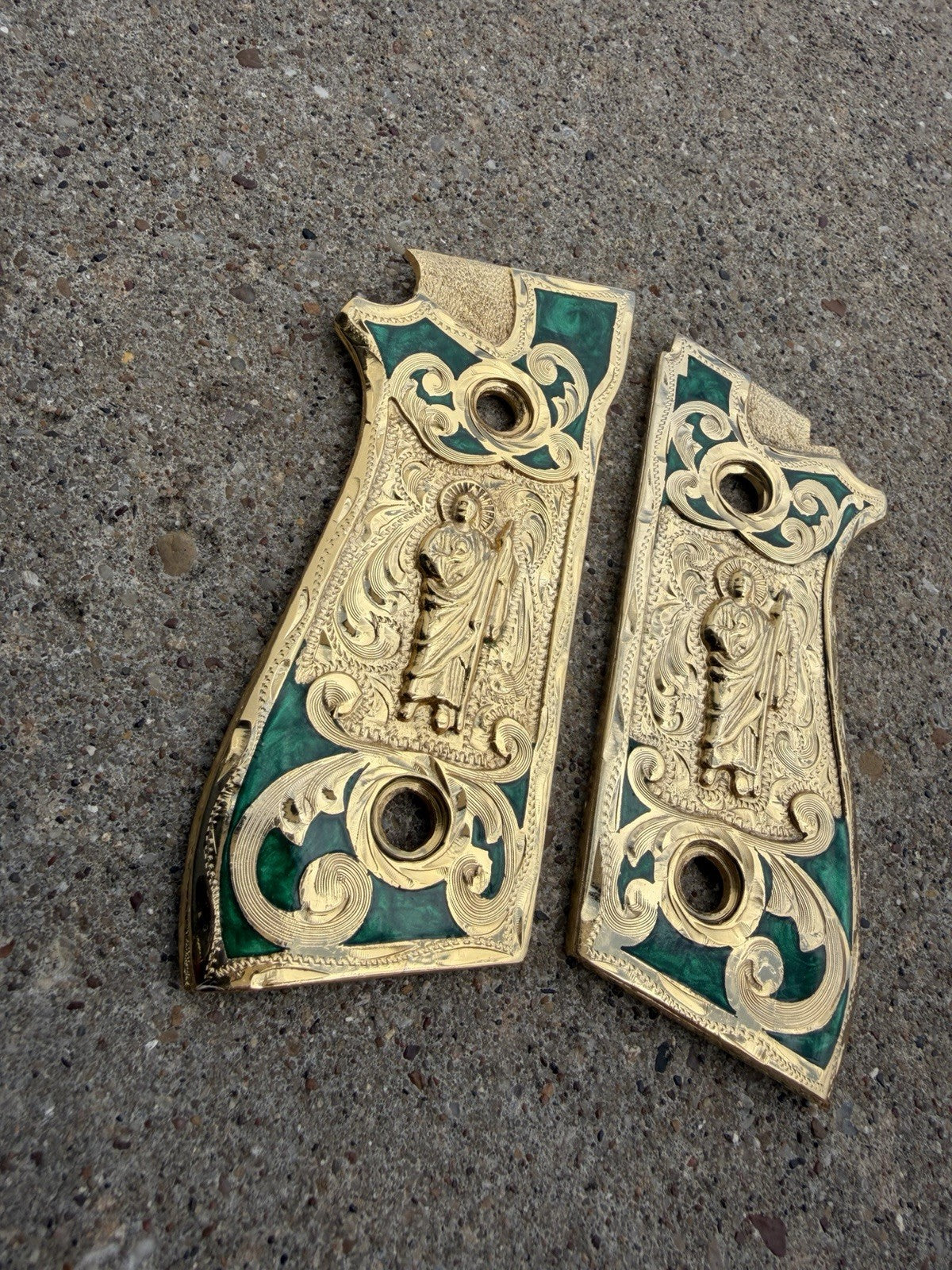 Taurus Pt92 San Judas Grips Cachas Gun Gold Plated