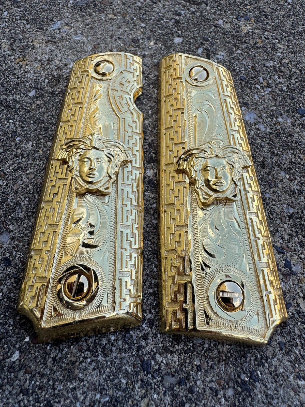 1911 45 38 Super Full Size Versace Gold Gun Pistol Grip Cachas & 24K Screws