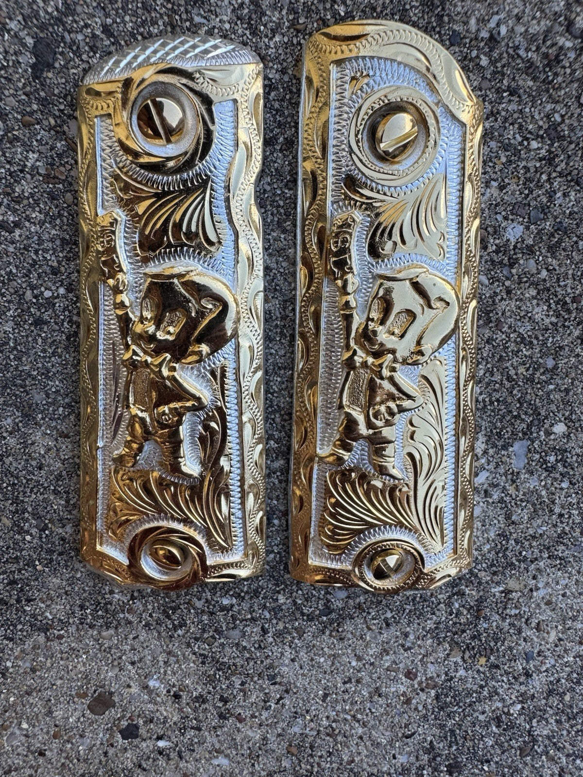 1911 45 38 Super Full Size Richie Rich Gold Gun Pistol Grip Cachas & 24K Screws