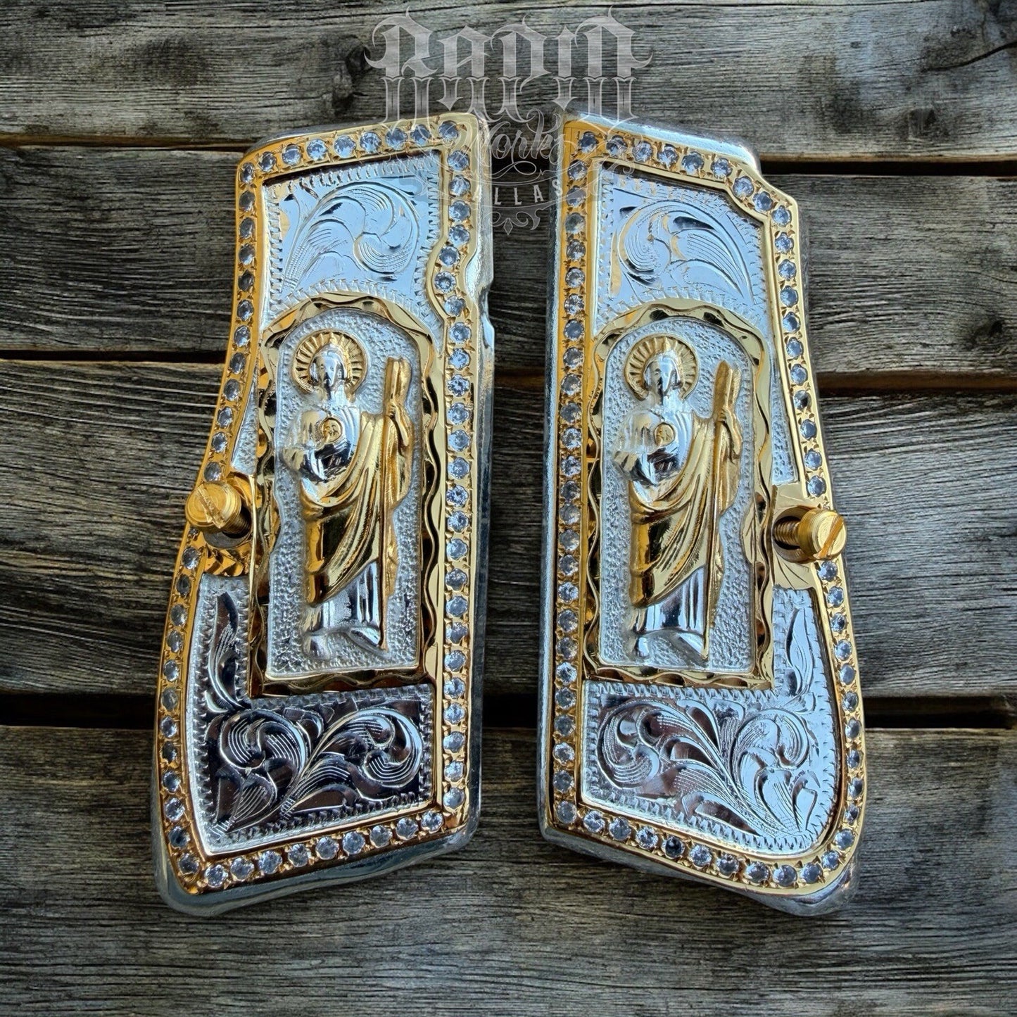 Browning Hi-Power 9mm San Judas Gold Gun Pistol Grip Cachas & 2 24K Screws