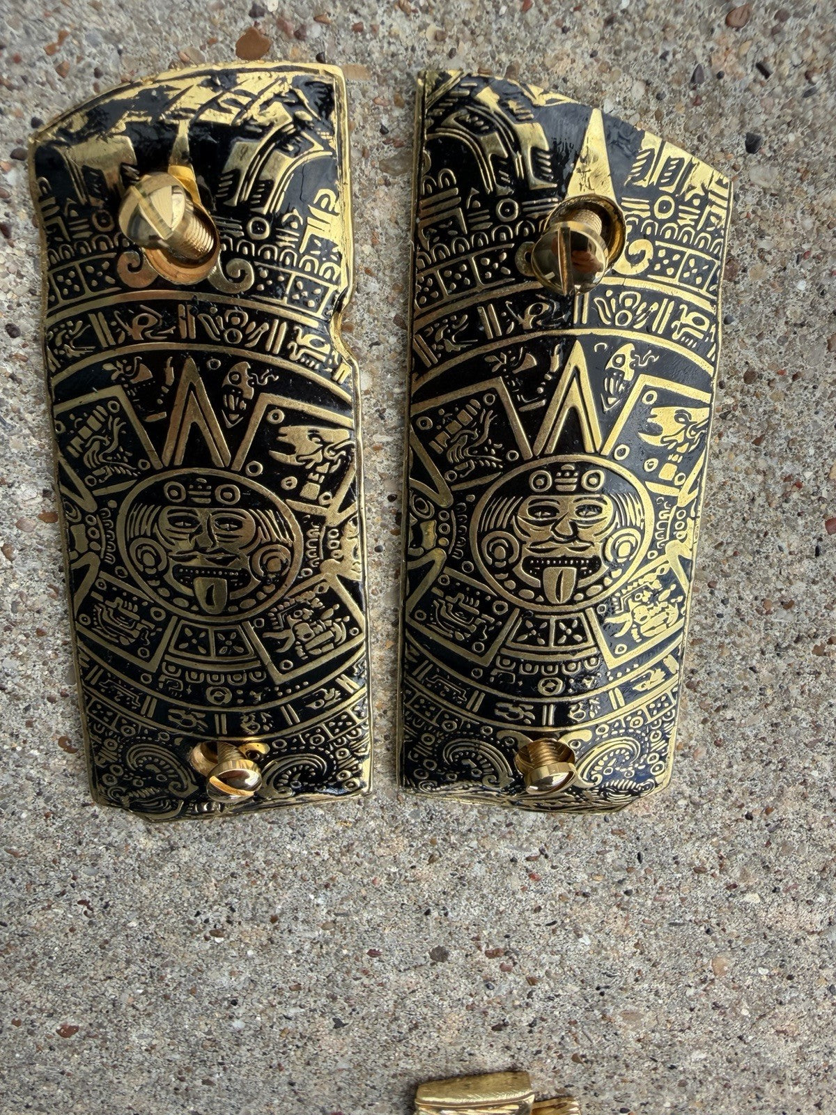 1911 Compact Officers Pistol Grips Aztec Cachas Gun Grips Gold Plated & Screws