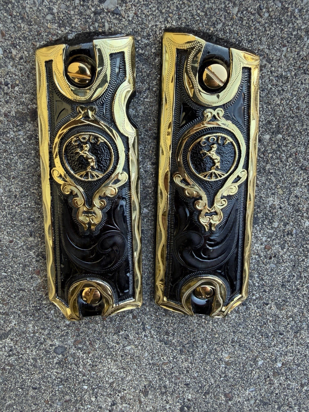 1911 45 38 Super Full Size Horse Gold Gun Pistol Grip Cachas & 24K Screws