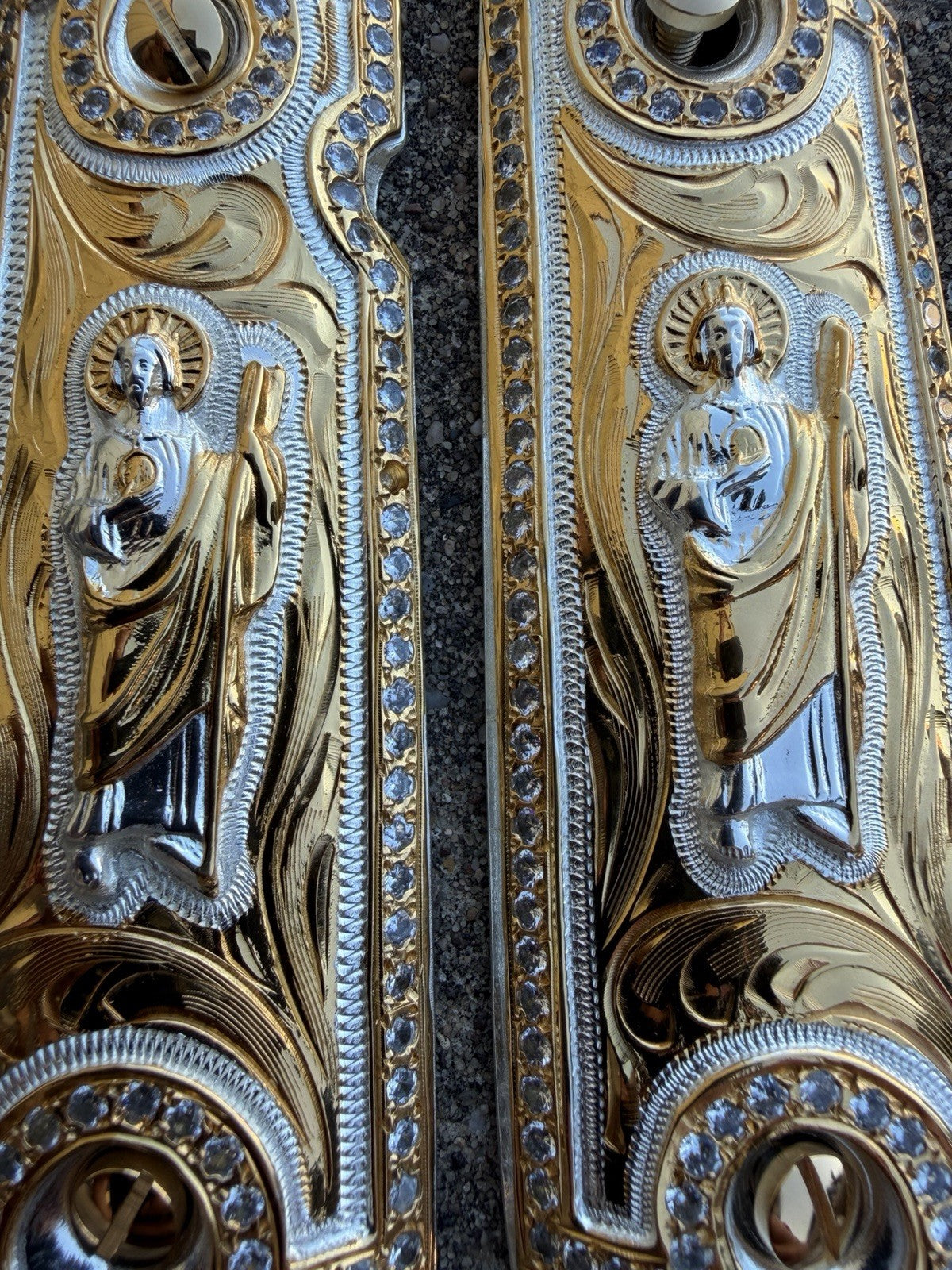 1911 ZIRCONIA 45 38 SUPER SAN JUDAS GOLD GUN PISTOL GRIP CACHAS & 24K SCREWS