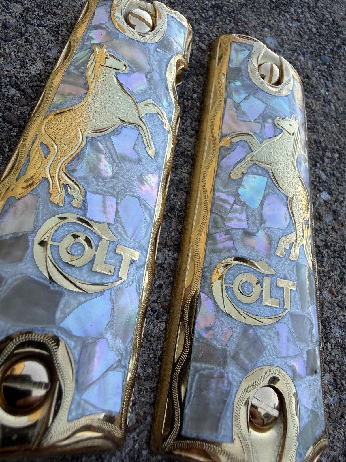 1911 45 38 Super Full Size Horse Gold Gun Pistol Grip Cachas & 24K Screws