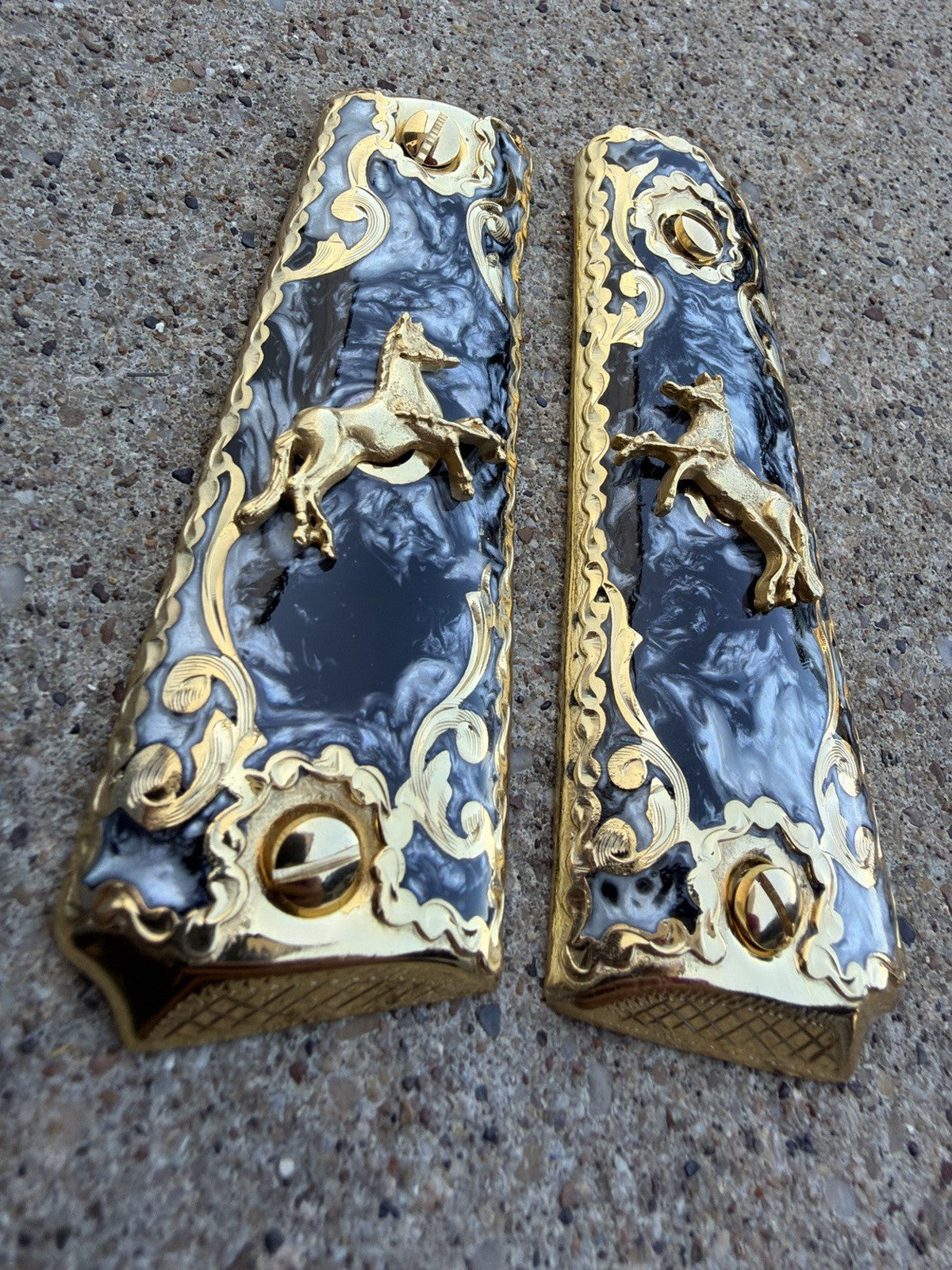 1911 45 38 Super Full Size Horse Gold Gun Pistol Grip Cachas & 24K Screws