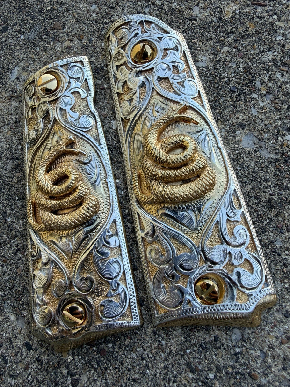 1911 45 38 Super Full Size Snake Gold Gun Pistol Grip Cachas & 24K Screws