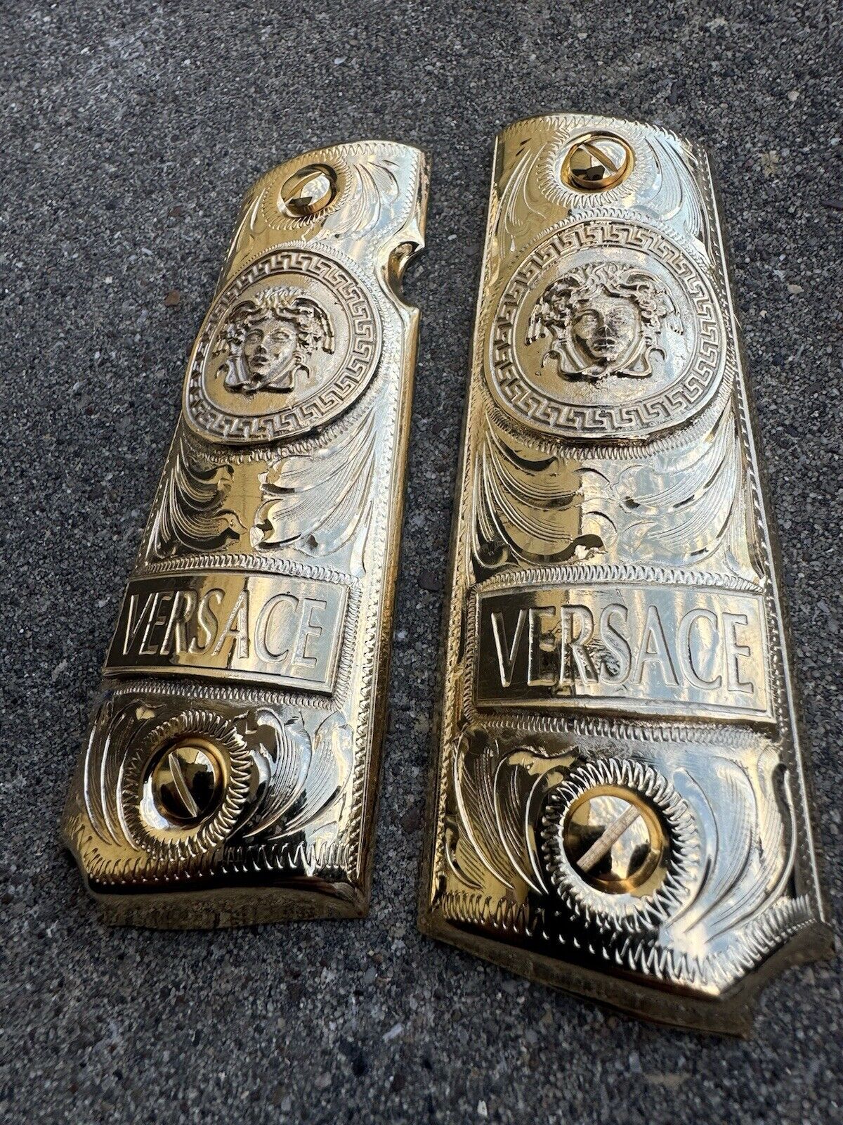 1911 45 38 Super Full Size Versace Gold Gun Pistol Grip Cachas & 24K Screws