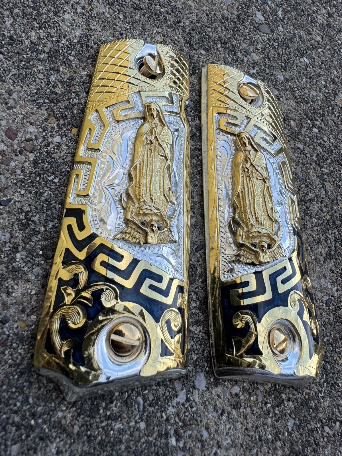 1911 45 38 Super Full Size Virgen De Guadalupe Gold Pistol Grip Cachas & Screws