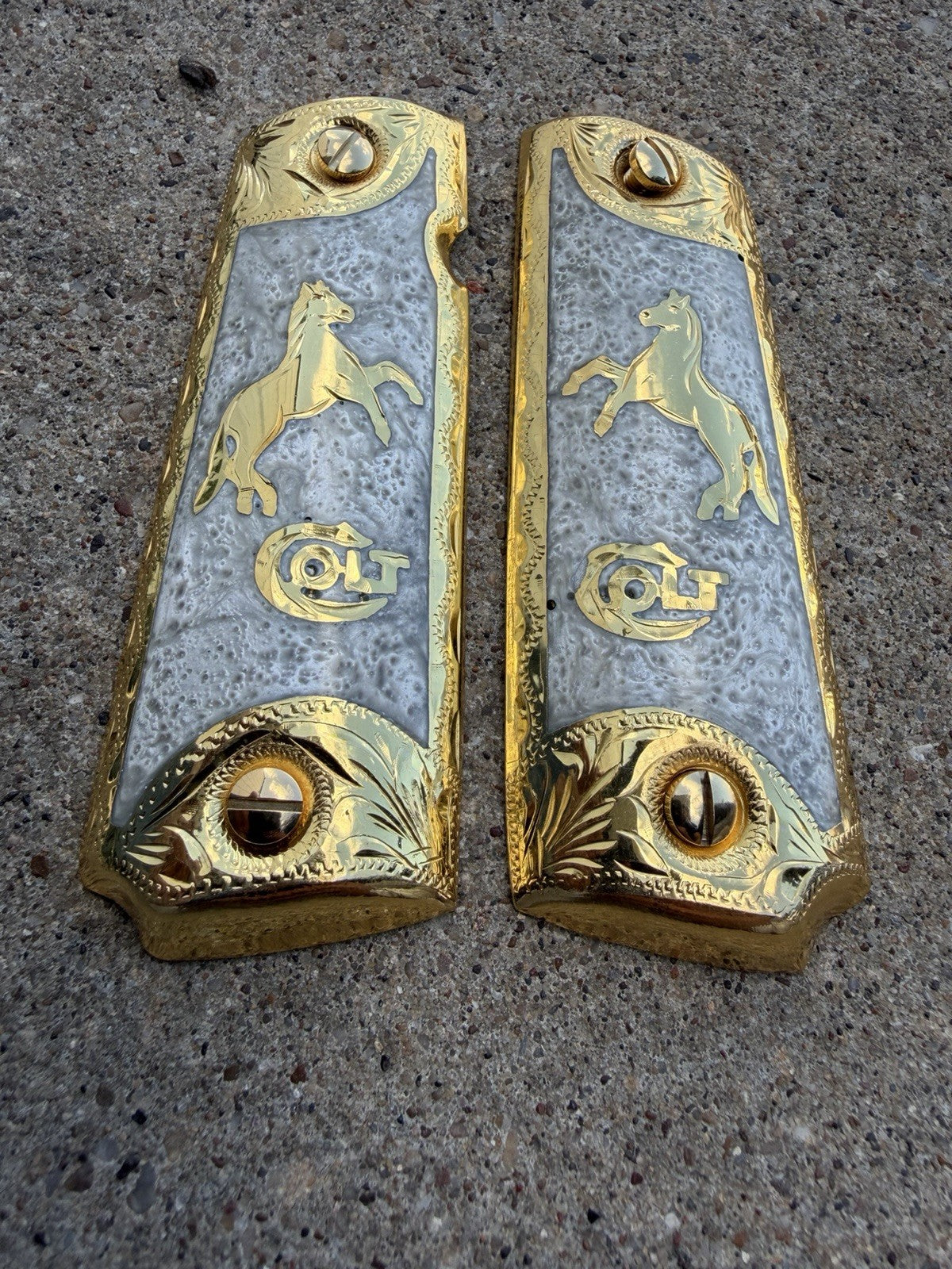 1911 45 38 Super Full Size Horse Gold Gun Pistol Grip Cachas & 24K Screws