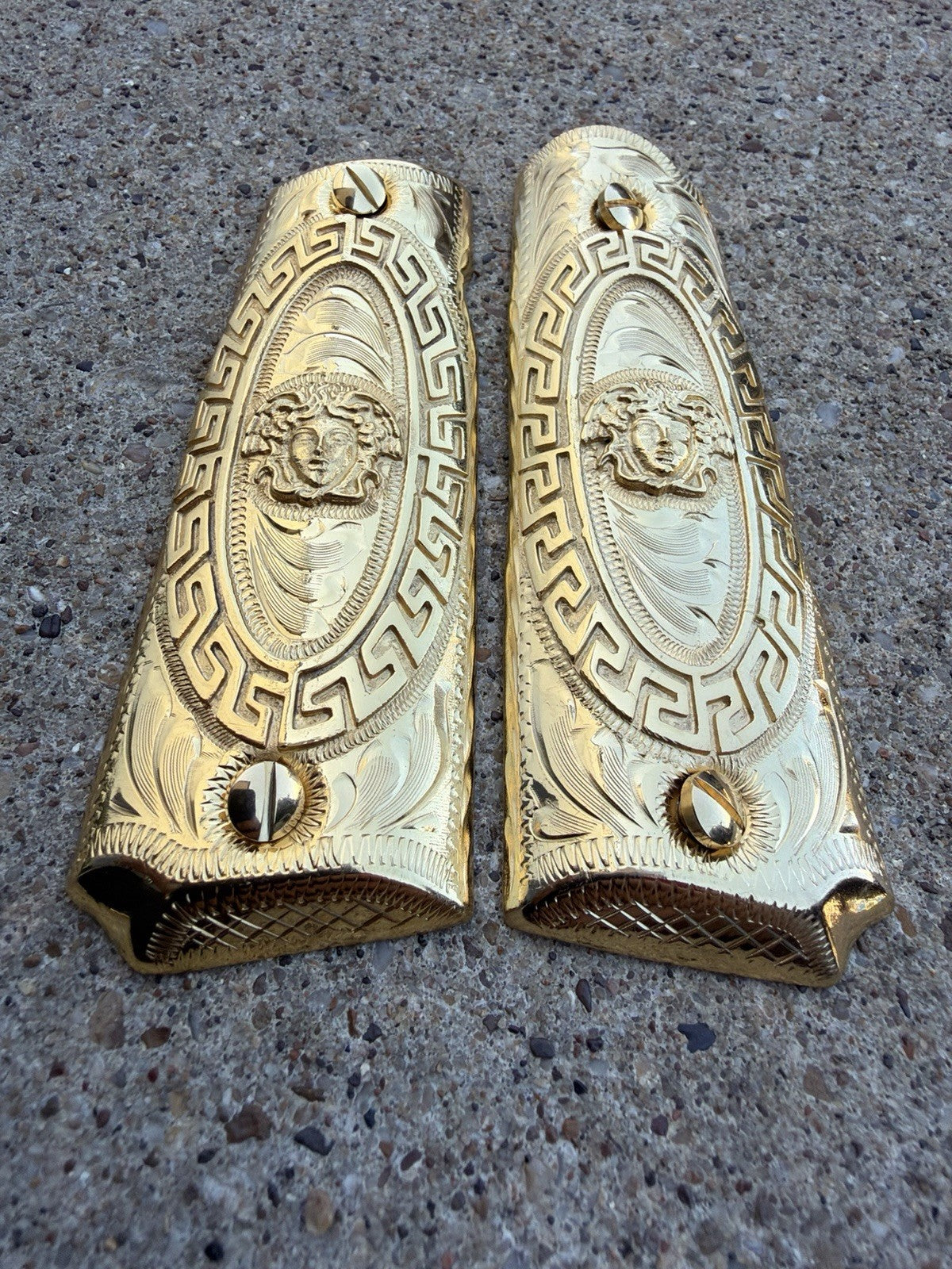 1911 45 38 Super Full Size Versace Gold Gun Pistol Grip Cachas & 24K Screws