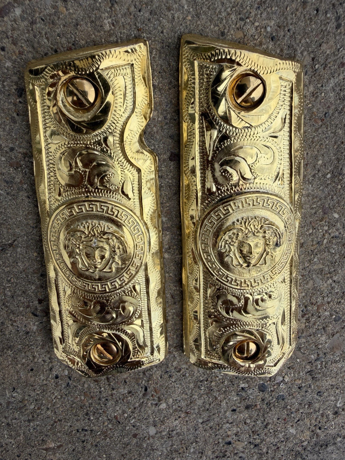 1911 45 38 Super Full Size Versace Gold Gun Pistol Grip Cachas & 24K Screws