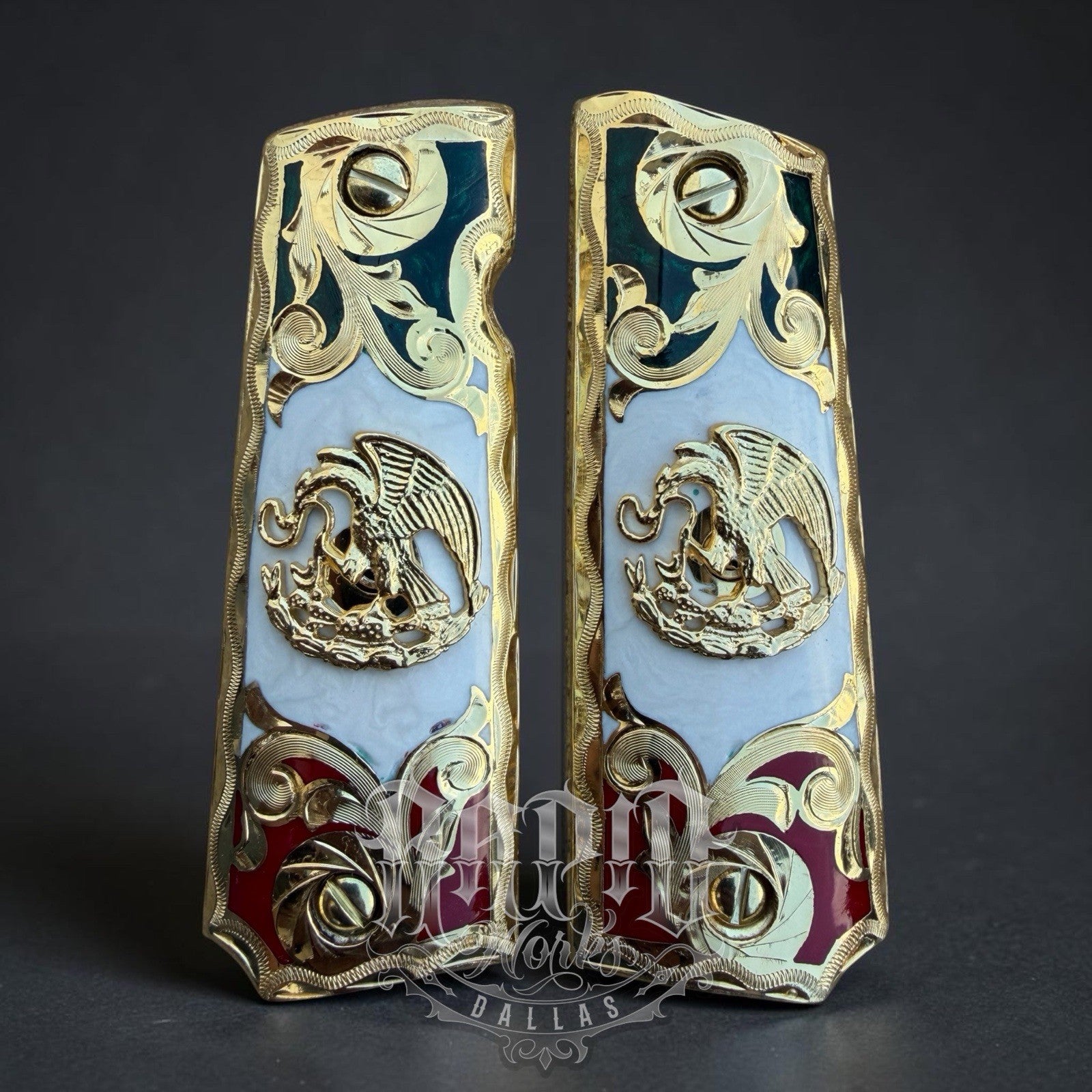 1911 45 38 Super Full Size Mexican Eagle Gold Gun Pistol Grip Cachas & 24K Screw