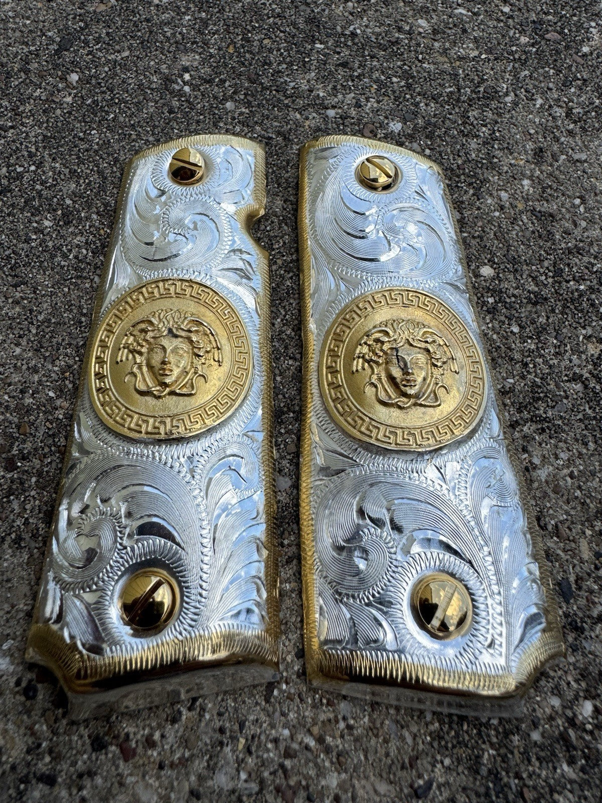 1911 45 38 Super Full Size Versace Gold Gun Pistol Grip Cachas & 24K Screws