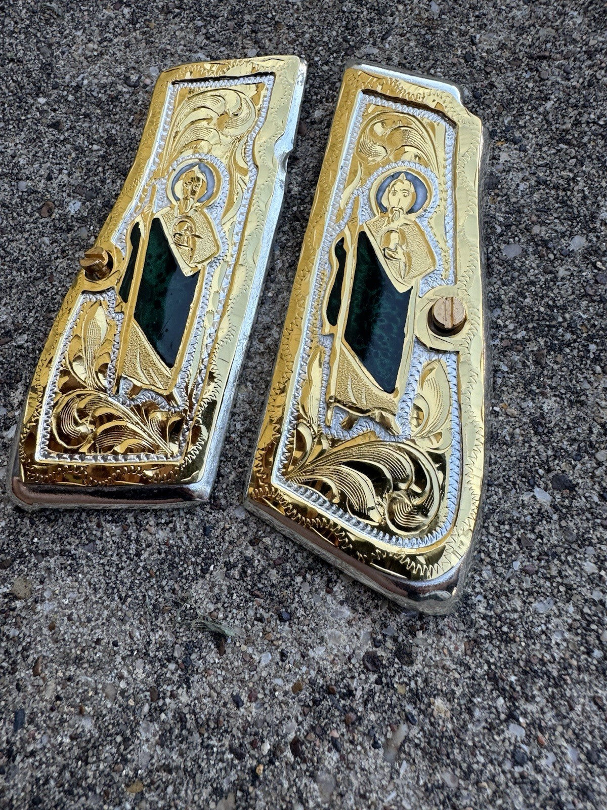 Browning Hi-Power 9mm San Judas Gold Gun Pistol Grip Cachas & 2 24K Screws