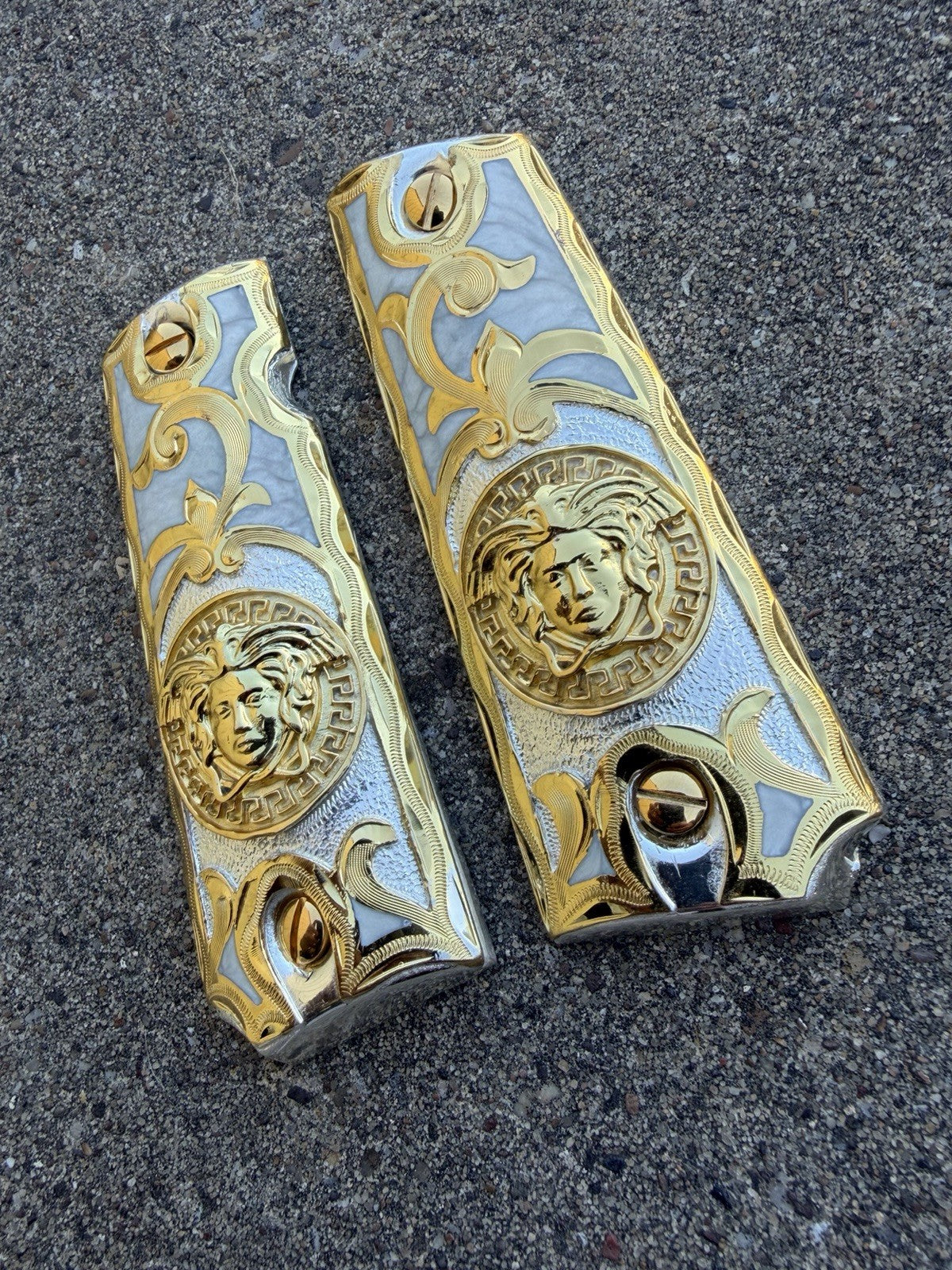 1911 45 38 Super Full Size Versace Gold Gun Pistol Grip Cachas & 24K Screws