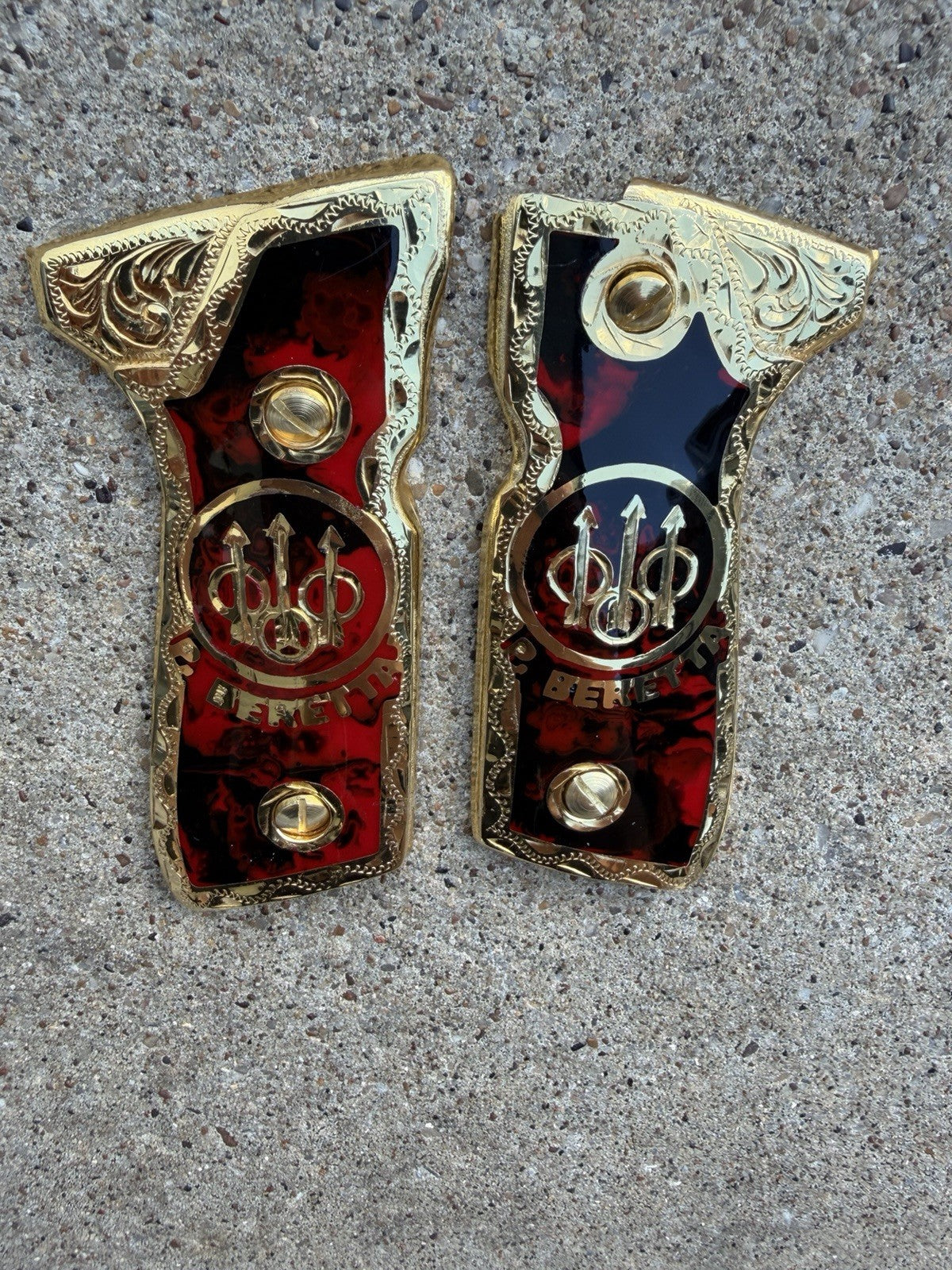 Beretta 92FS Cachas Gold Plated Pistol Custom Grips & Gold Screws