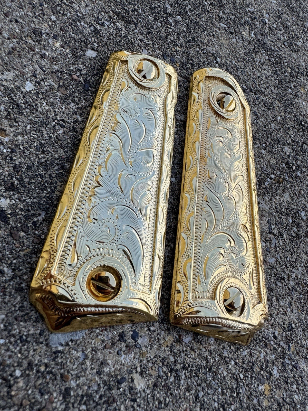 1911 45 38 Super Full Size Gold Gun Pistol Grip Cachas Chapeado & 24K Screws