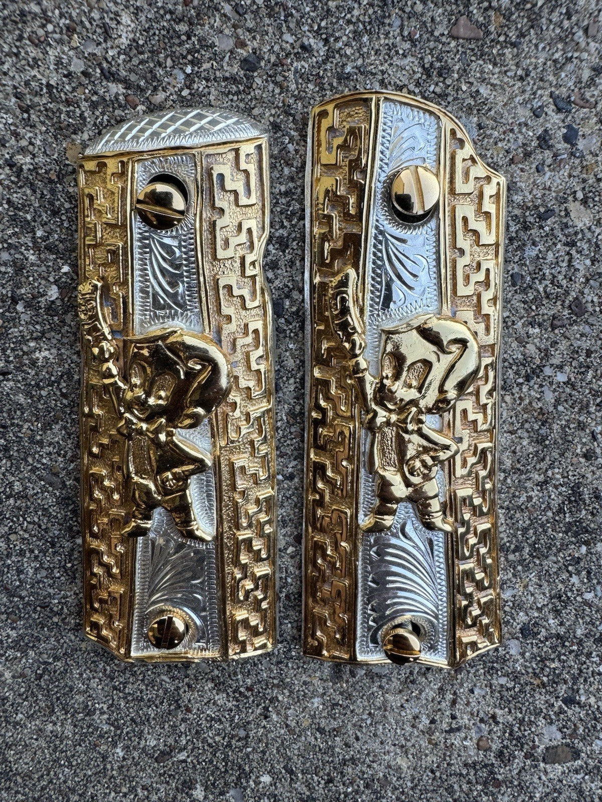 1911 45 38 Super Full Size Richie Rich Gold Gun Pistol Grip Cachas & 24K Screws
