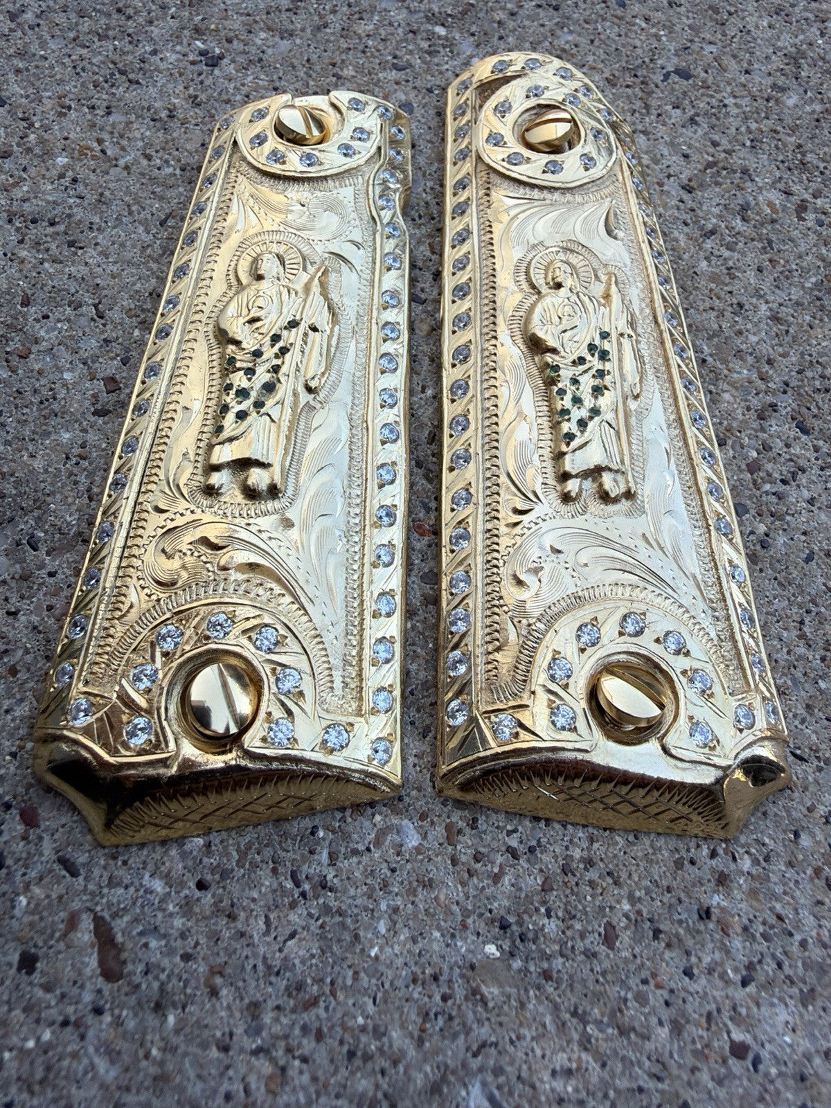 1911 ZIRCONIAS 45 38 SUPER COLT SAN JUDAS GOLD GUN PISTOL GRIP CACHAS & 24KSCREW