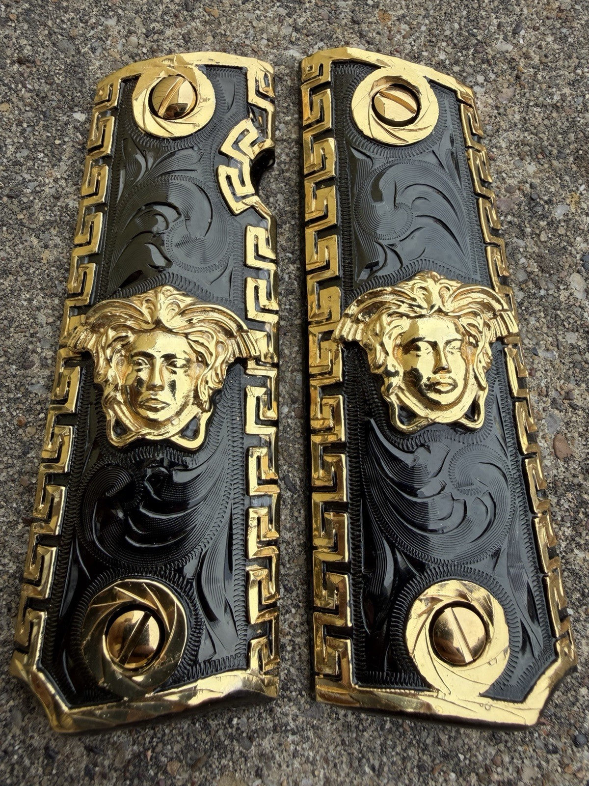 1911 45 38 Super Full Size Versace Gold Gun Pistol Grip Cachas & 24K Screws