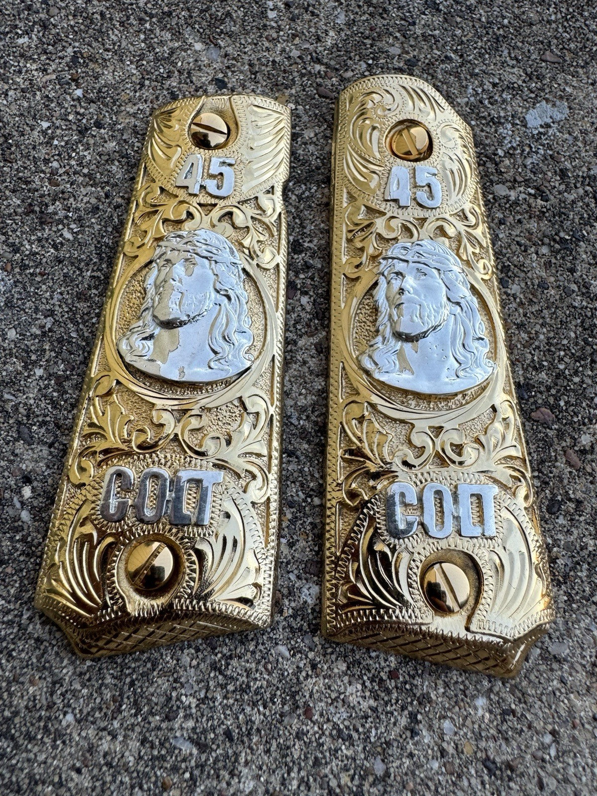 1911 45 38 Super Full Size Gold Gun Pistol Grip Cachas Chapeado & 24K Screws
