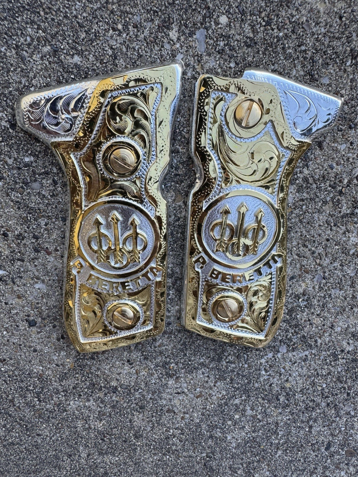 Beretta 92FS Cachas Gold Plated Pistol Custom Grips & Gold Screws