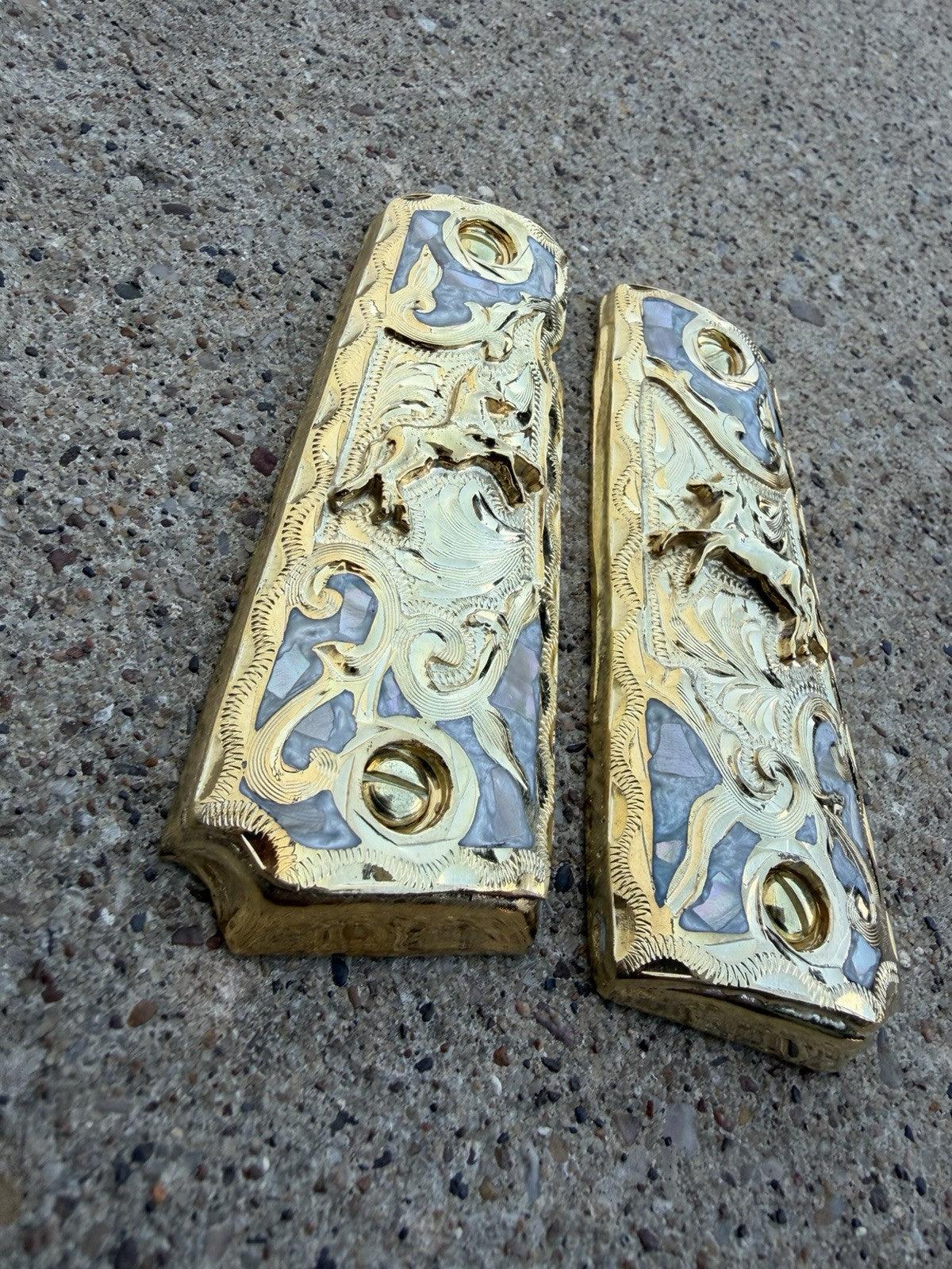 1911 45 38 Super Full Size Horse Gold Gun Pistol Grip Cachas & 24K Screws