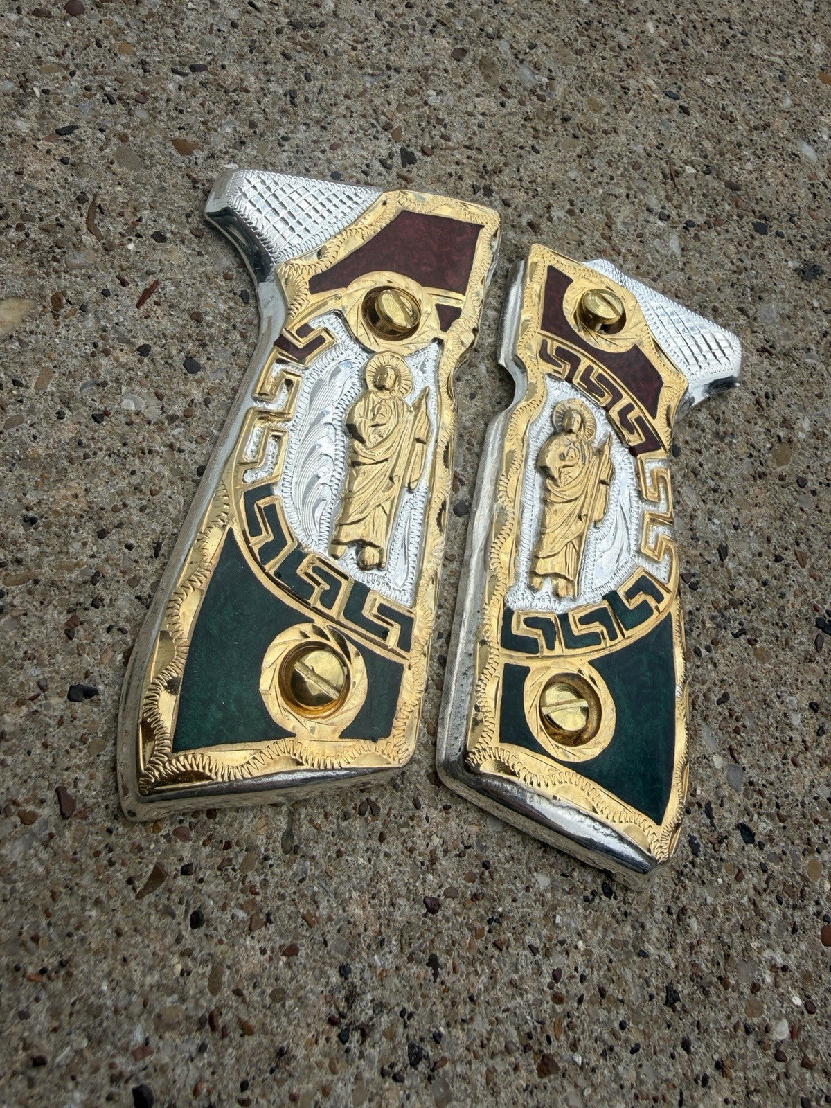 Beretta 92FS Cachas San Judas Gold Plated Pistol Custom Grips & Gold Screws