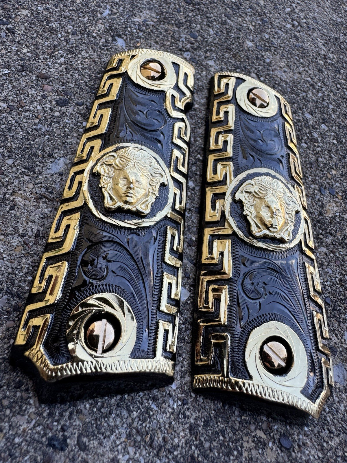 1911 45 38 Super Full Size Versace Gold Gun Pistol Grip Cachas & 24K Screws