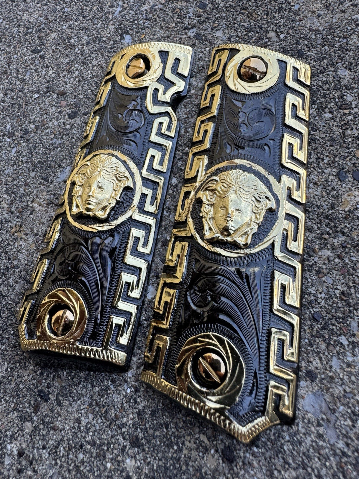 1911 45 38 Super Full Size Versace Gold Gun Pistol Grip Cachas & 24K Screws