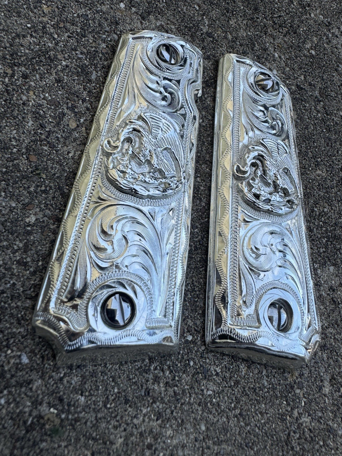 1911 45 38 Super Full Size Aguila Gun Pistol Grip Cachas & Polished Screws