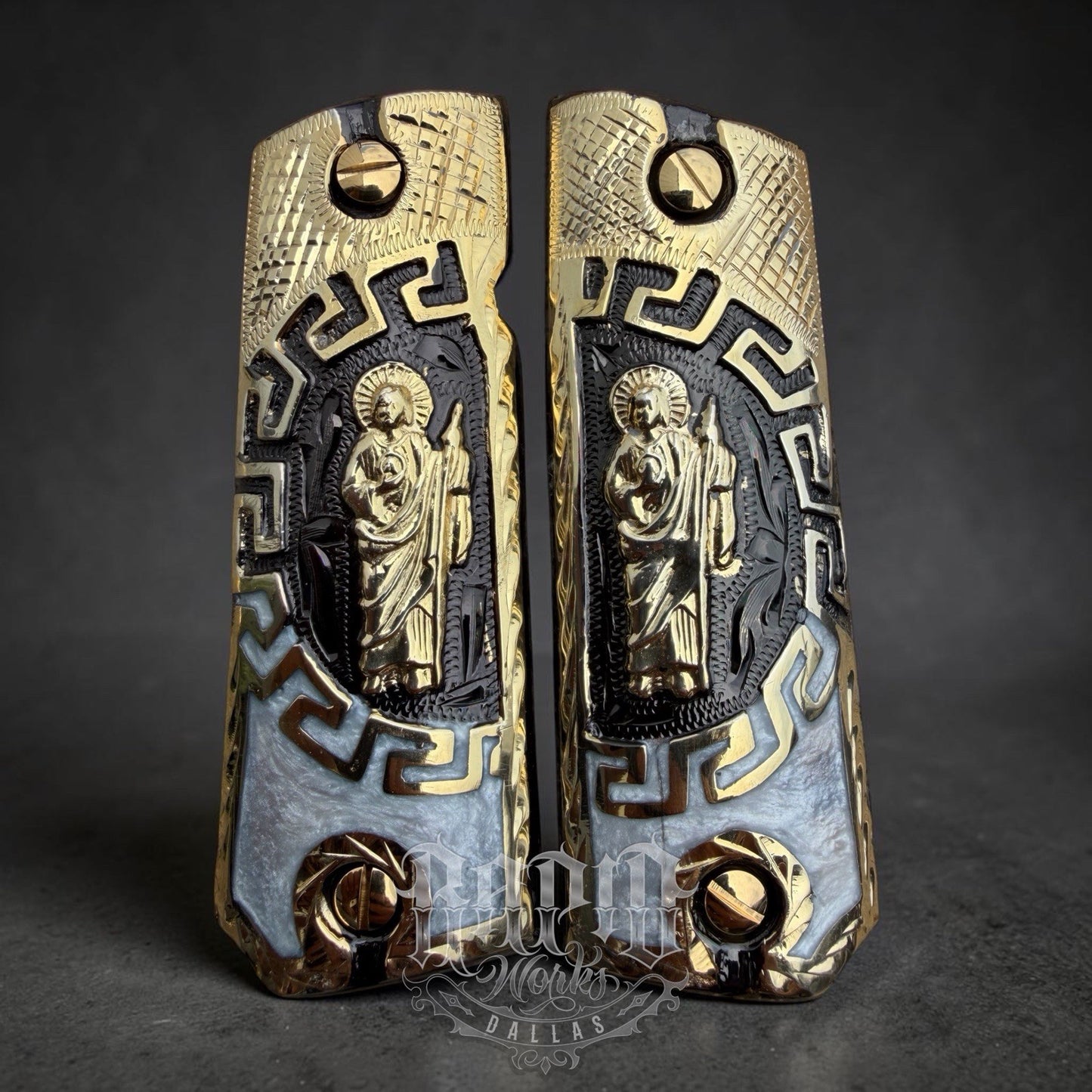 1911 45 38 Super Full Size San Judas Gold Gun Pistol Grip Cachas & 24K Screws