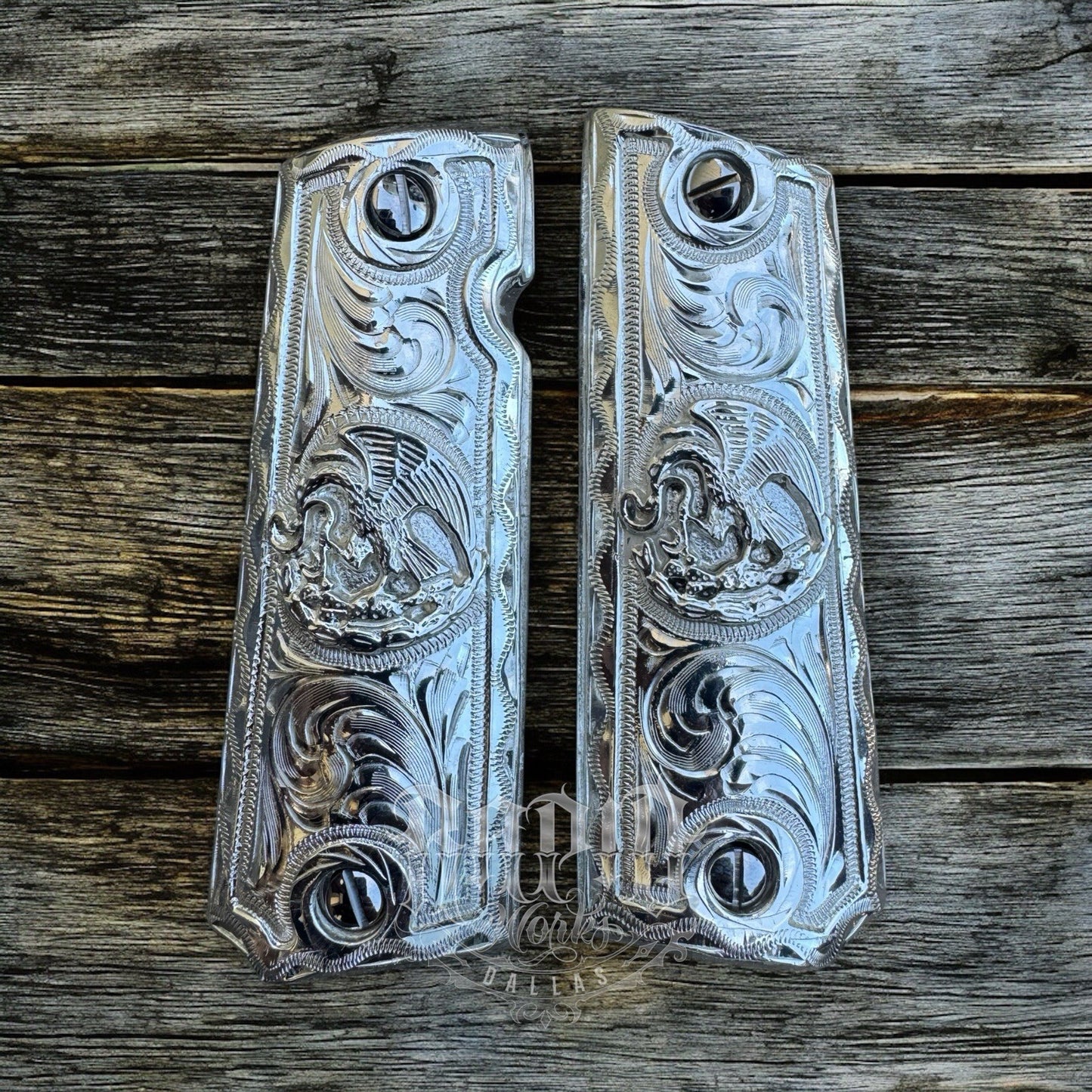 1911 45 38 Super Full Size Aguila Gun Pistol Grip Cachas & Polished Screws