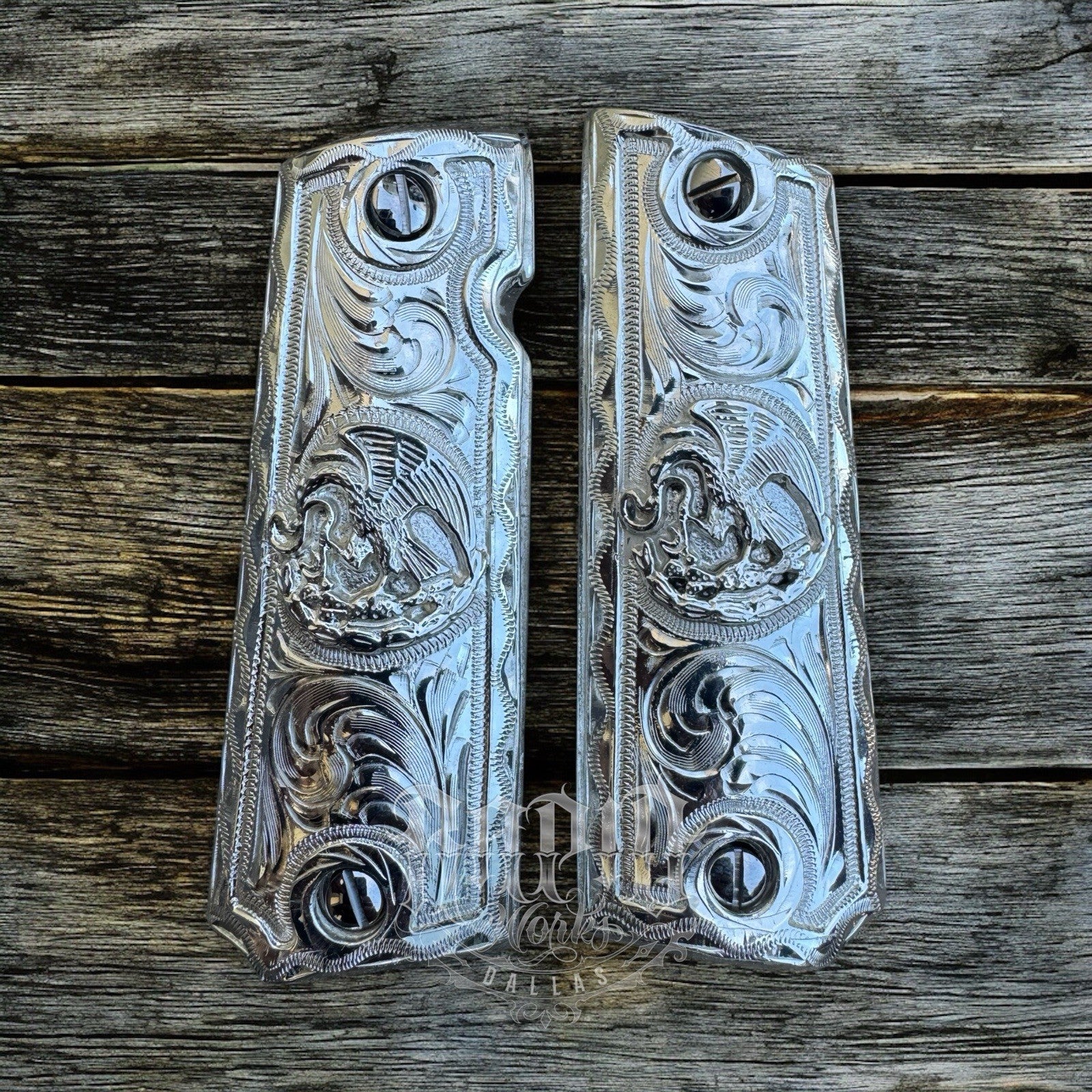 1911 45 38 Super Full Size Aguila Gun Pistol Grip Cachas & Polished Screws