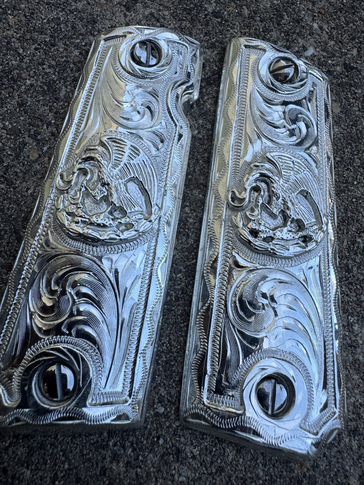 1911 45 38 Super Full Size Aguila Gun Pistol Grip Cachas & Polished Screws
