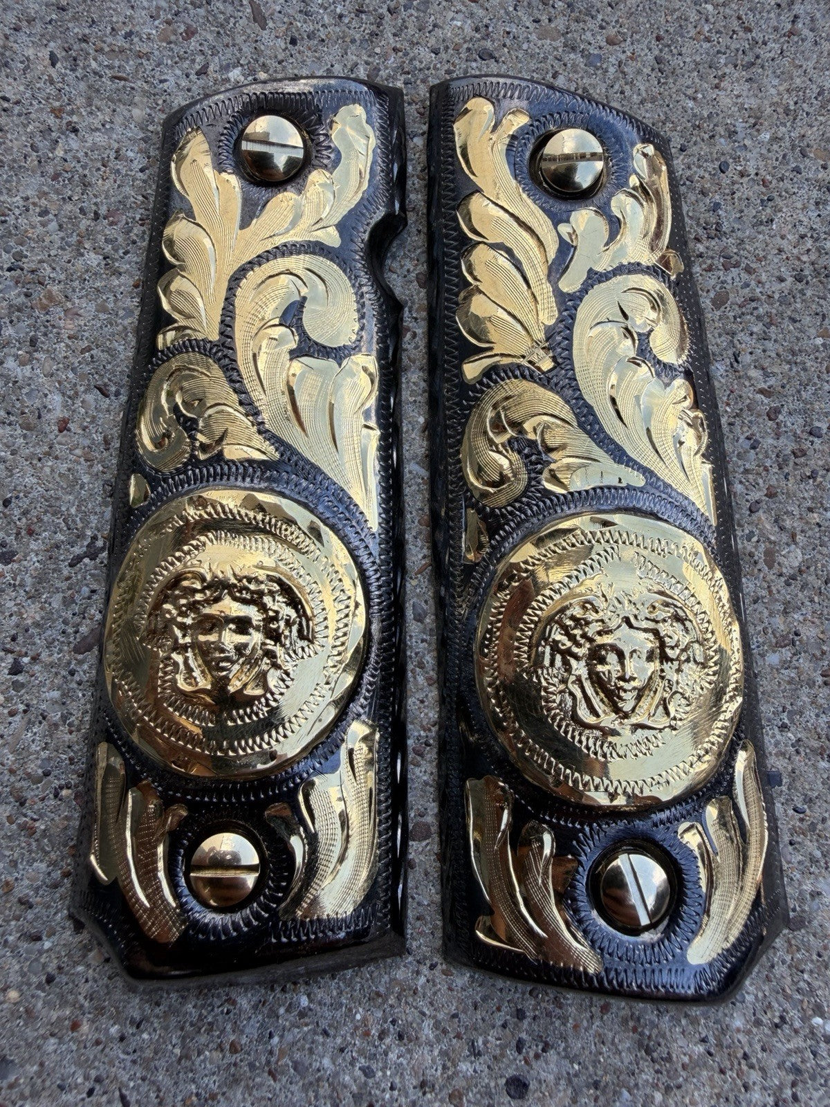 1911 45 38 Super Full Size Versace Gold Gun Pistol Grip Cachas & 24K Screws