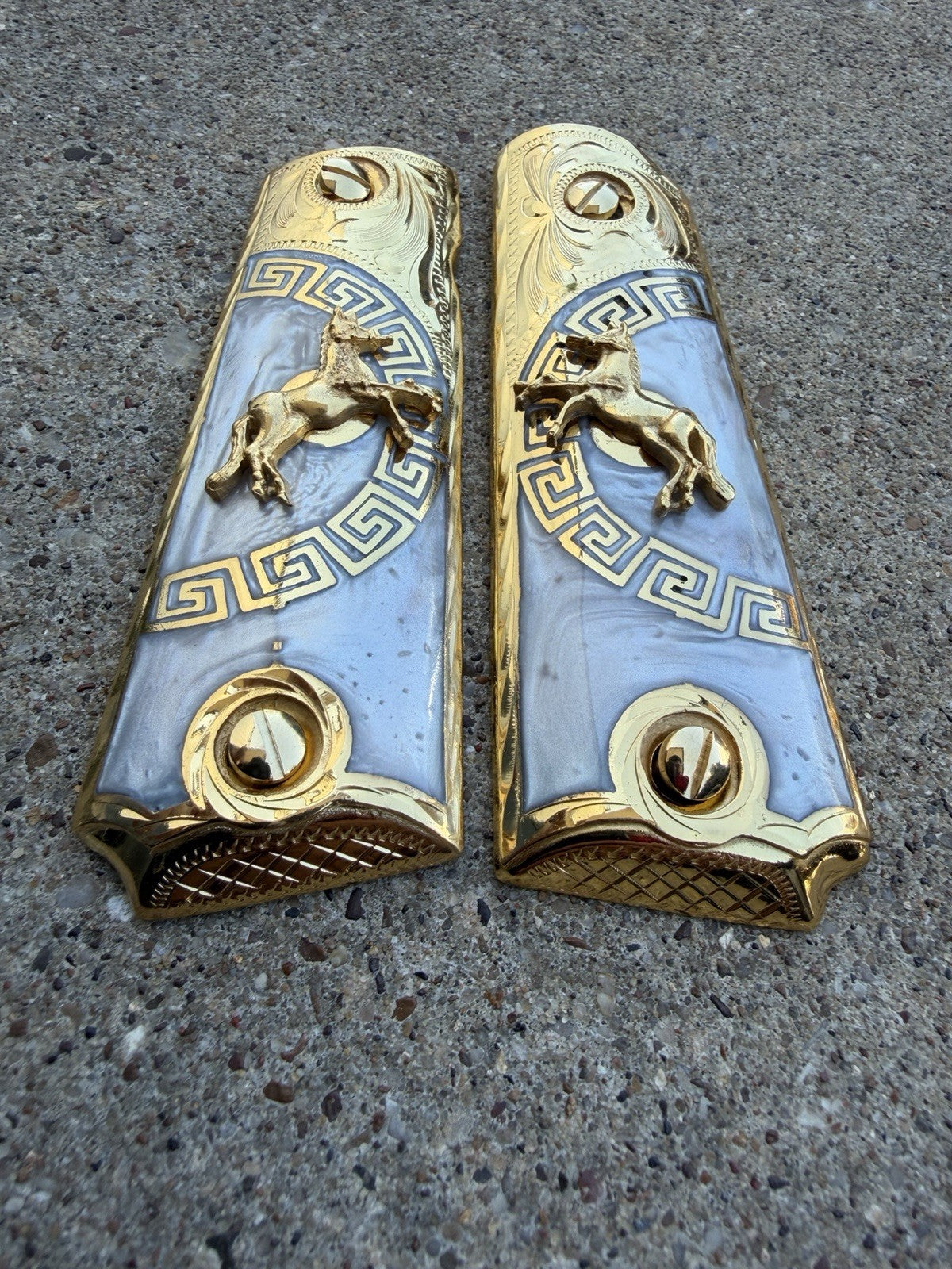 1911 45 38 Super Full Size Horse Gold Gun Pistol Grip Cachas & 24K Screws