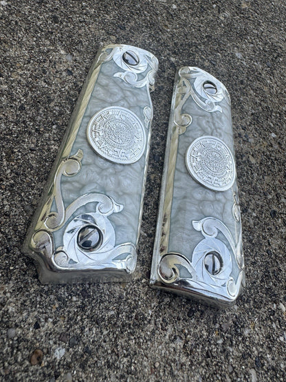 1911 45 38 Super Azteca Full Size Gun Pistol Grip Cachas & Polished Screws