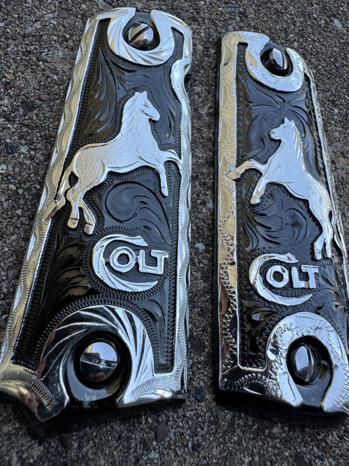 1911 45 38 Super Full Size Colt Horse Gun Pistol Grip Cachas & Polished Screws