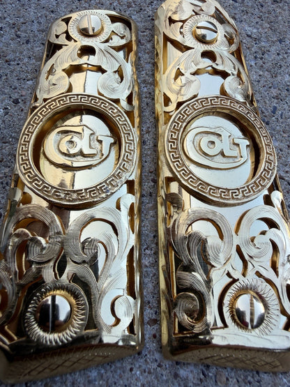 1911 45 38 Super Full Size Colt Gold Gun Pistol Grip Cachas Chapeado & 24K Screw